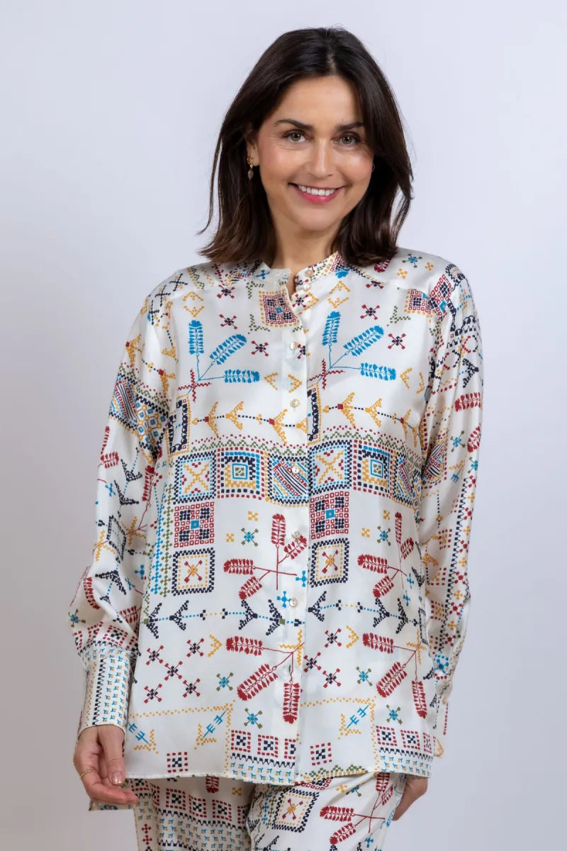 MOMONI MOMONI MESILLA MO01 MOMONI MESILLA MO01 Blouse met print - Ecru