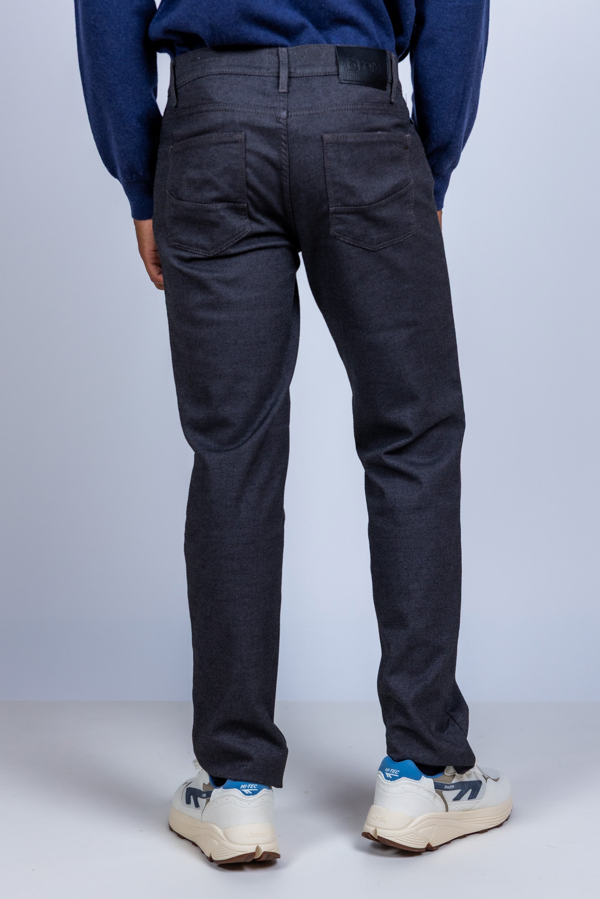 Broek met een knoop- en ritssluiting - Antraciet