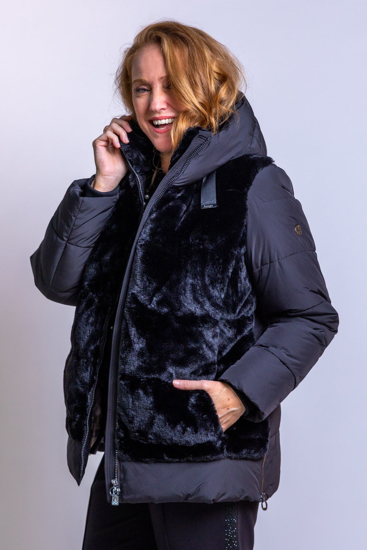 JUNGE JUNGE 0226-2459-64 zwart