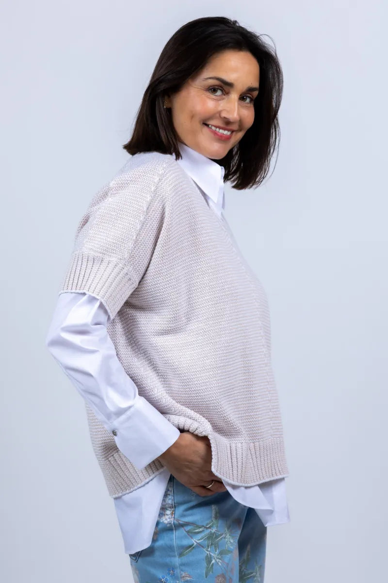 REPEAT REPEAT 401154 Gebreide trui met V-hals - Beige
