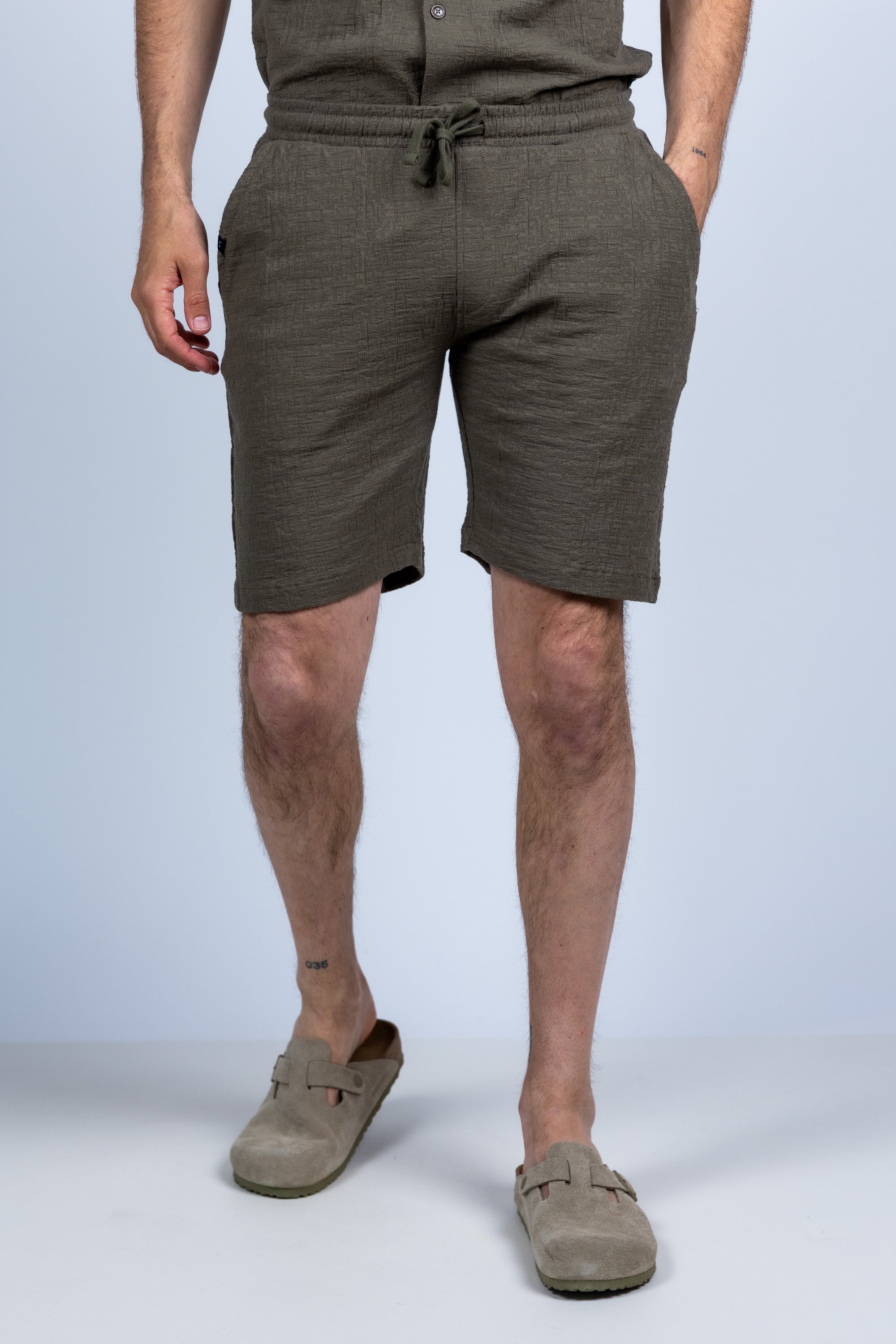 Short met elastische taille - Bronsgroen