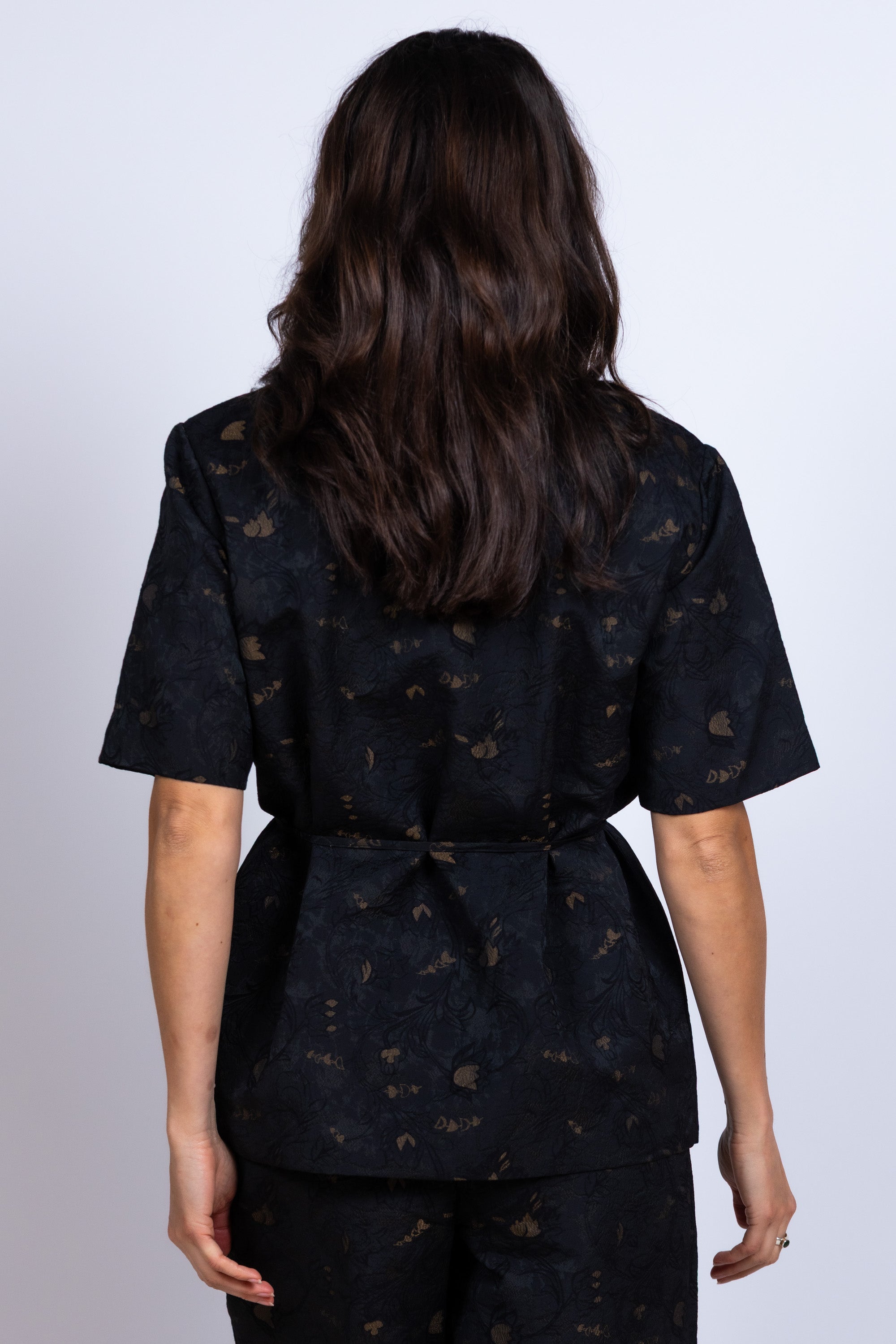 Jasje met ceintuur - Zwart