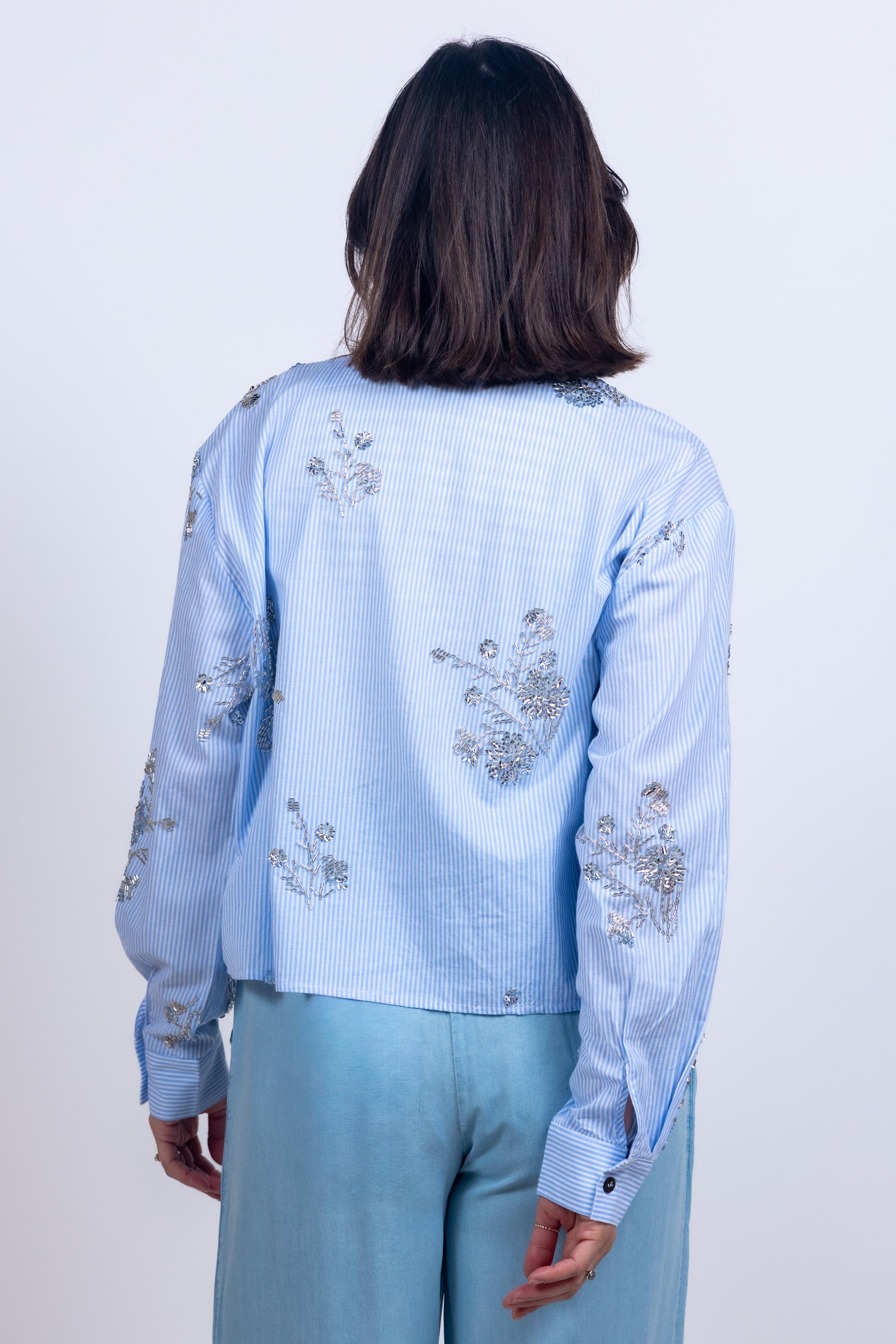 Blouse met borduursels - Bleu