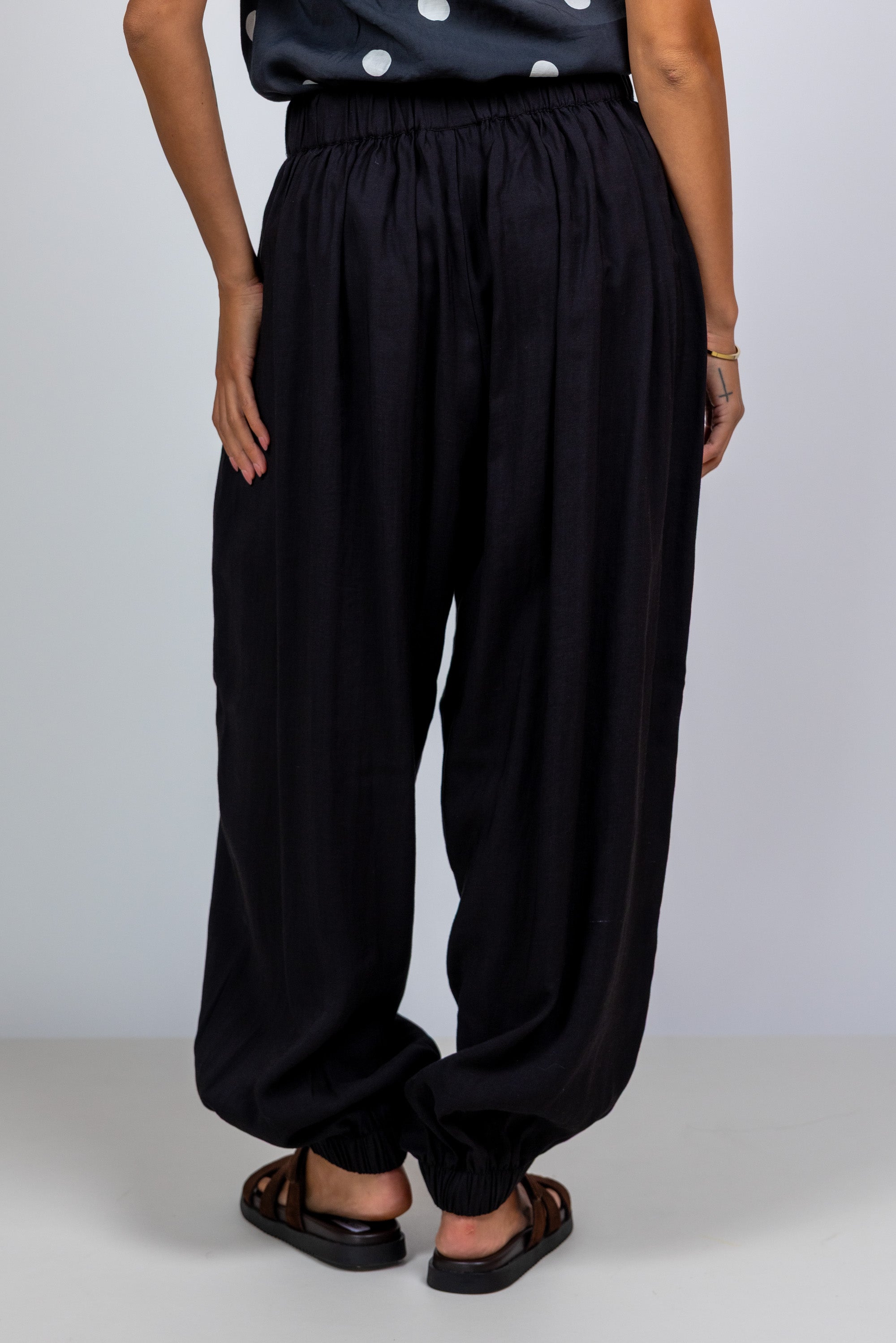 Broek met elastische taille - Zwart