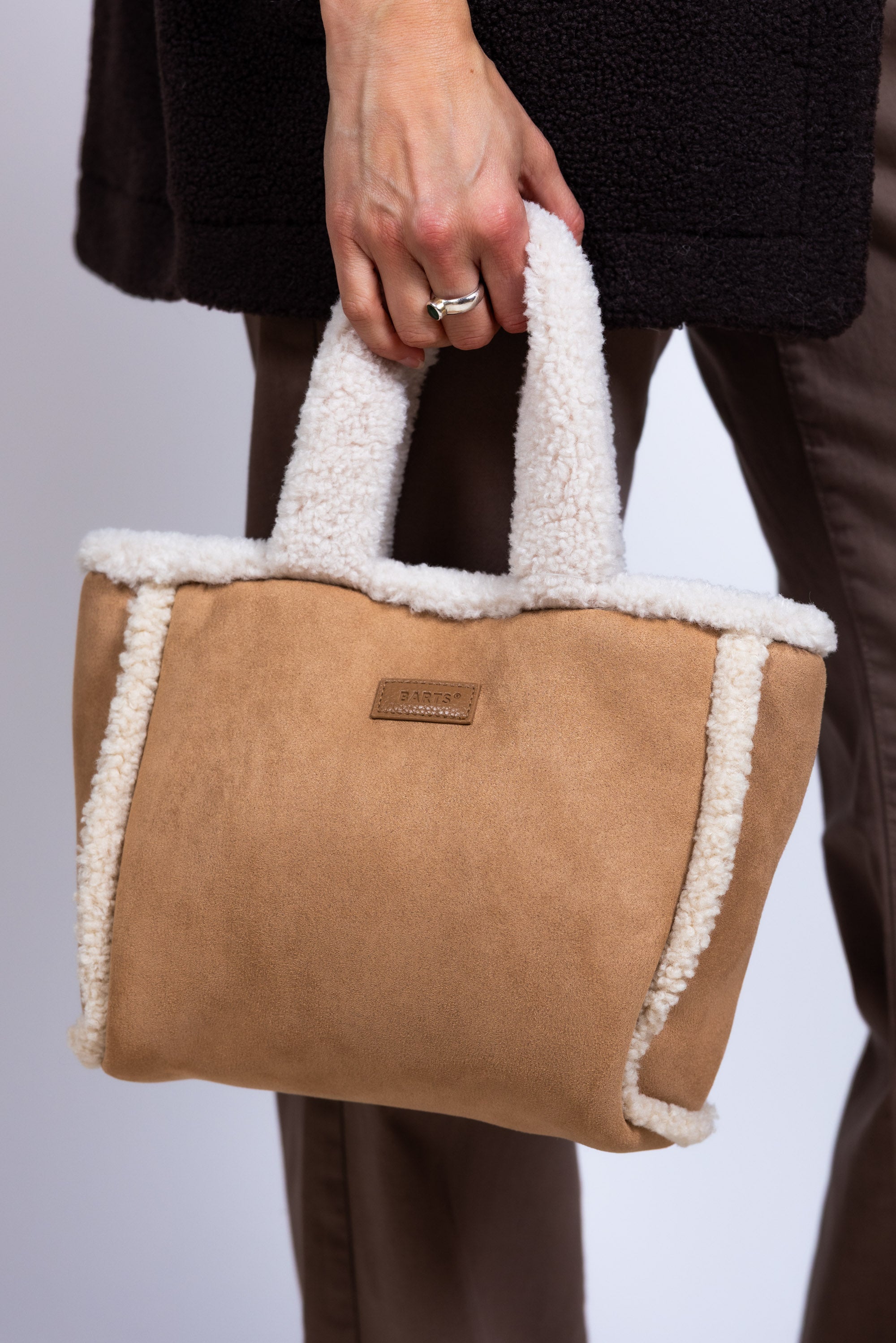 Tas met teddy details - Camel