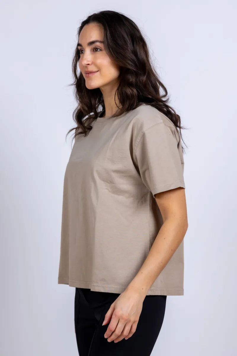 AMERICAN VINTAGE AMERICAN VINTAGE FIZ 02A AMERICAN VINTAGE FIZ 02A T-shirt met korte mouwen - Zand