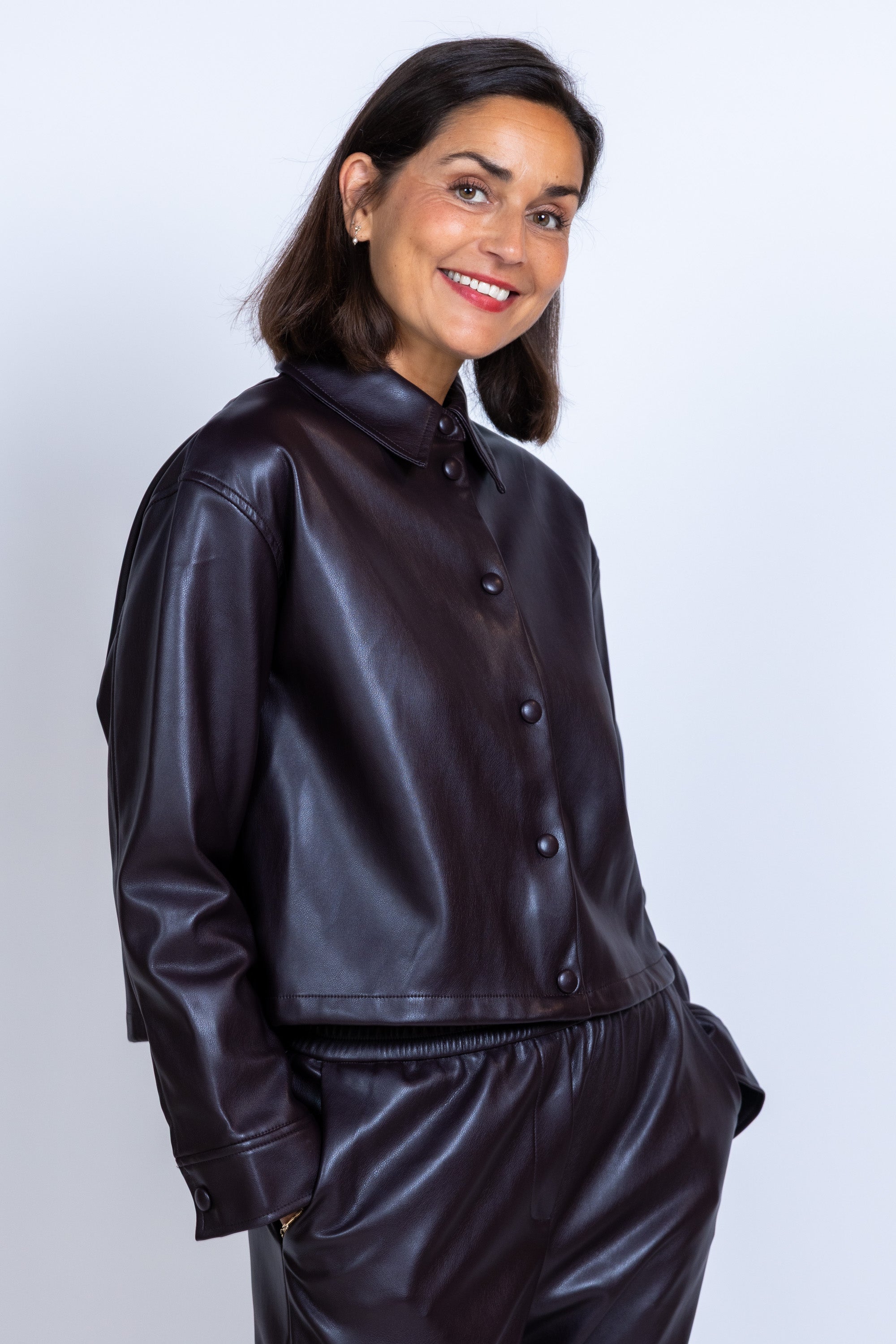 Jasje met knopen - Bruin