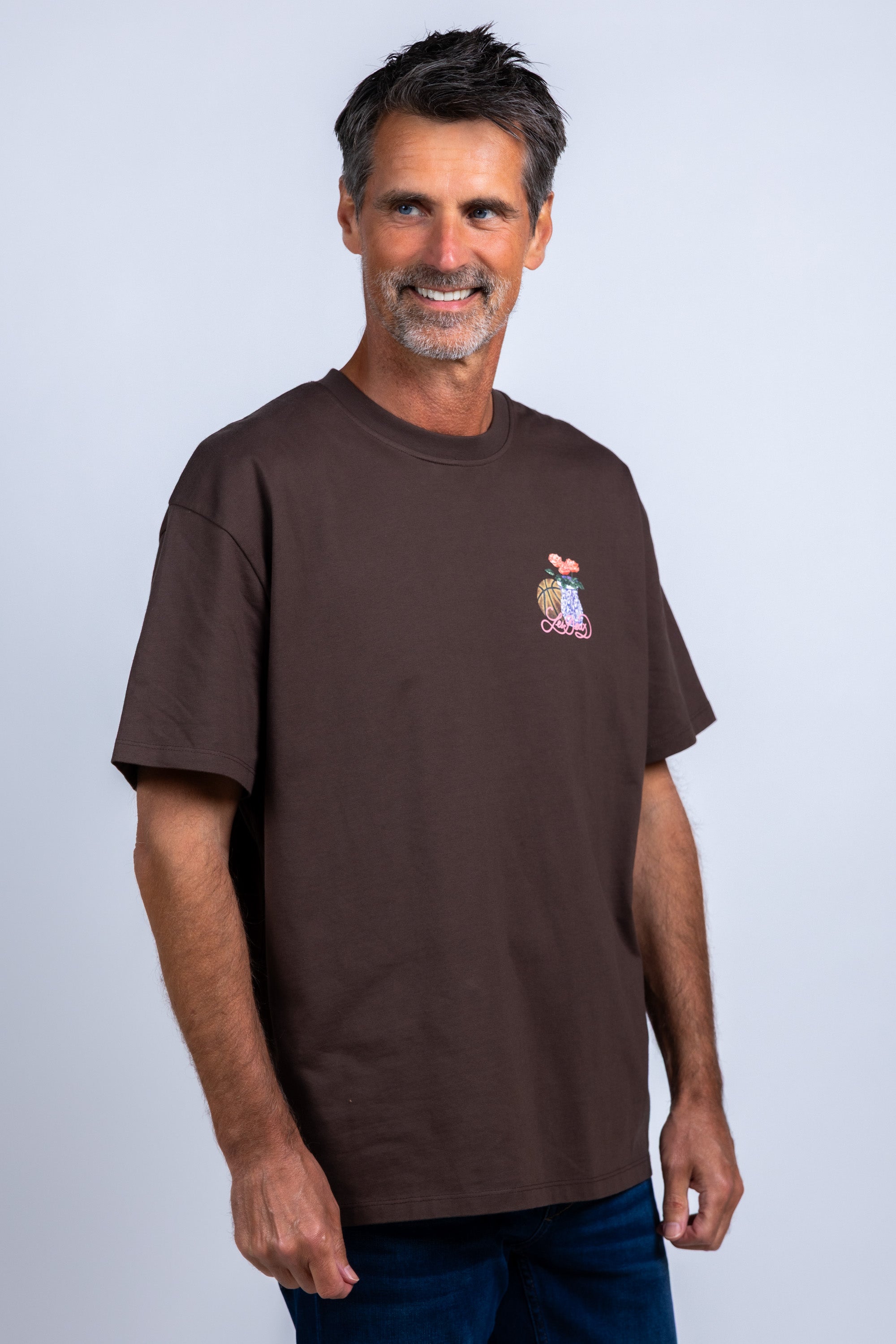 T-shirt met print - Bruin