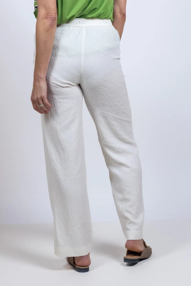 MARCCAIN COLLECTIE MARCCAIN COLLECTIE AC.81.62 W63 Broek met rechte pijpen - Ecru