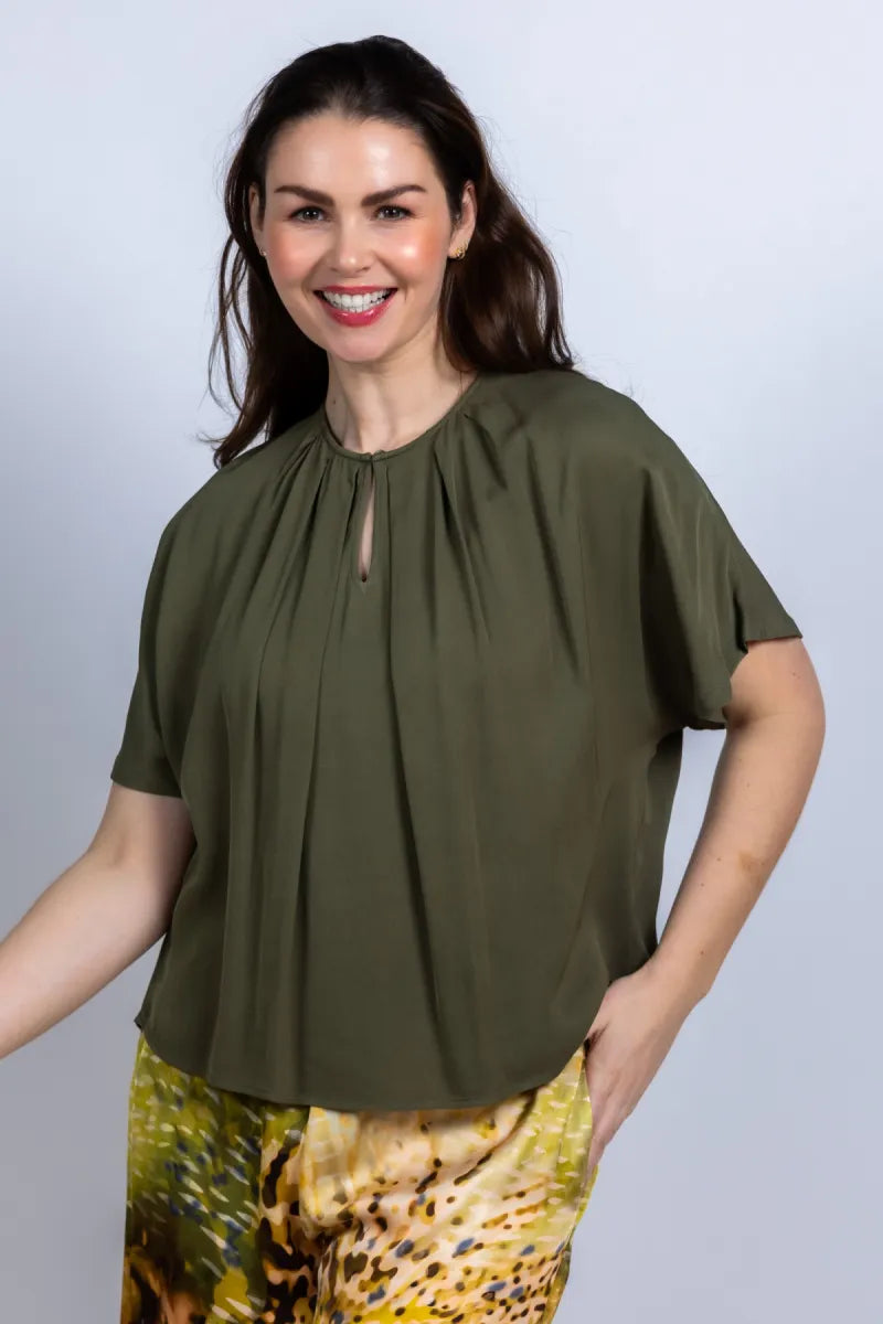 CAROLINE BISS CAROLINE BISS 1628 Blouse met plooien - Olijfgroen