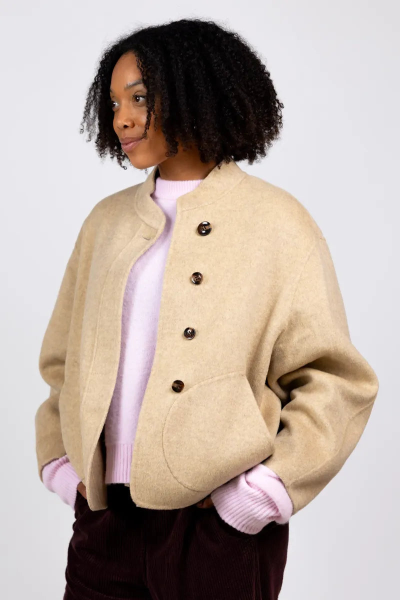 SOEUR SOEUR WINDSOR Jasje met ronde hals - Beige