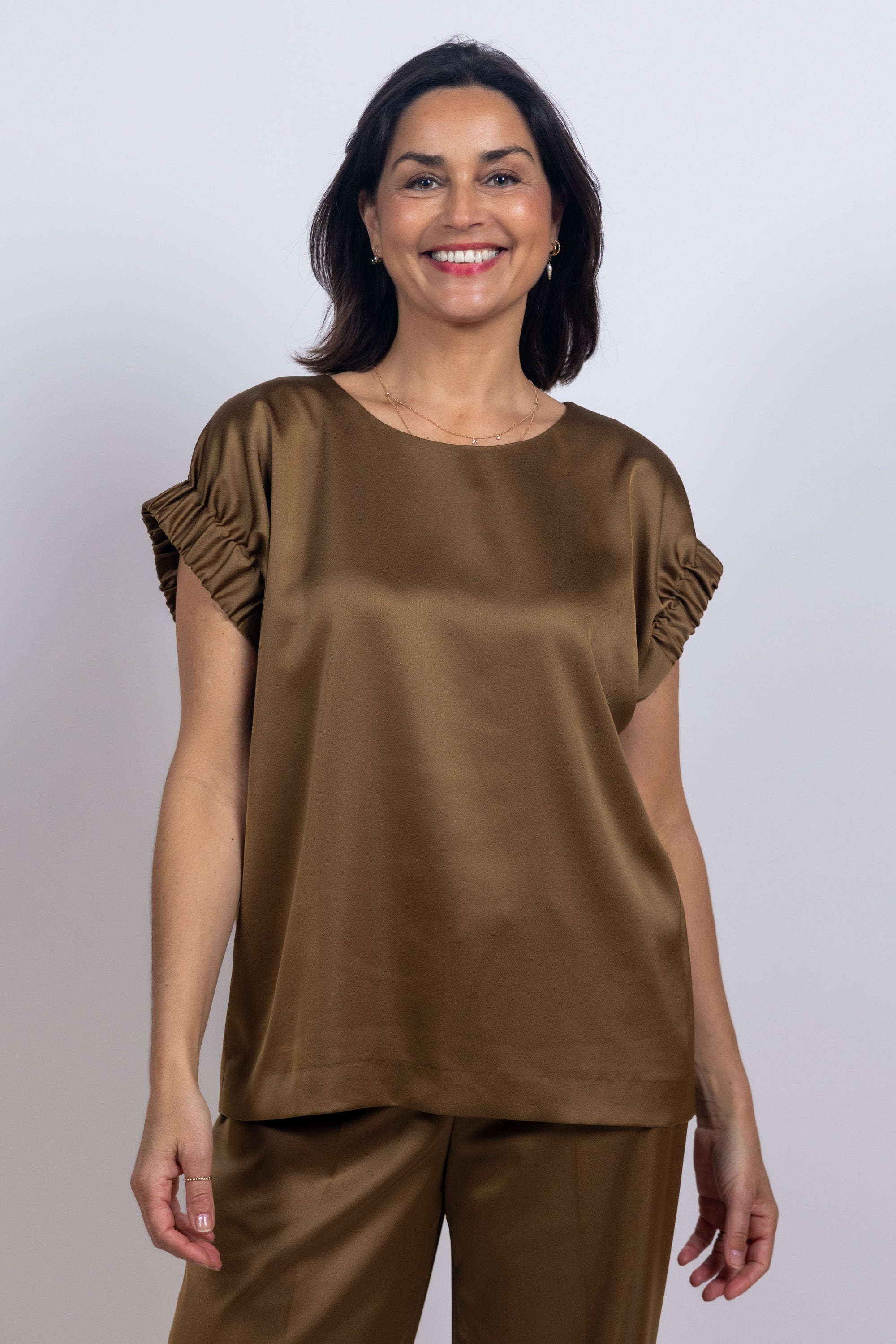 Top met geplooide mouwen - Bronsbruin