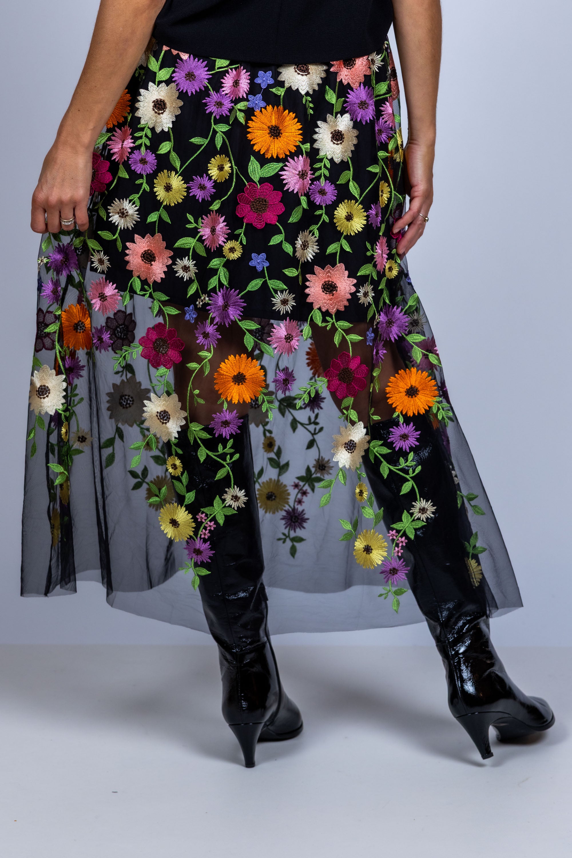 Rok met bloemen - Zwart