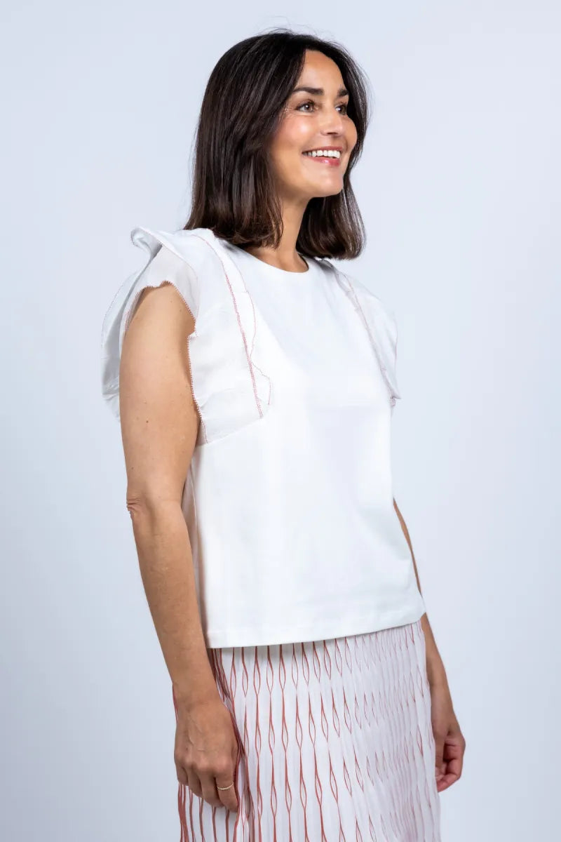 MARCCAIN COLLECTIE MARCCAIN COLLECTIE AC.48.63 J15 Top met ruches - Ecru