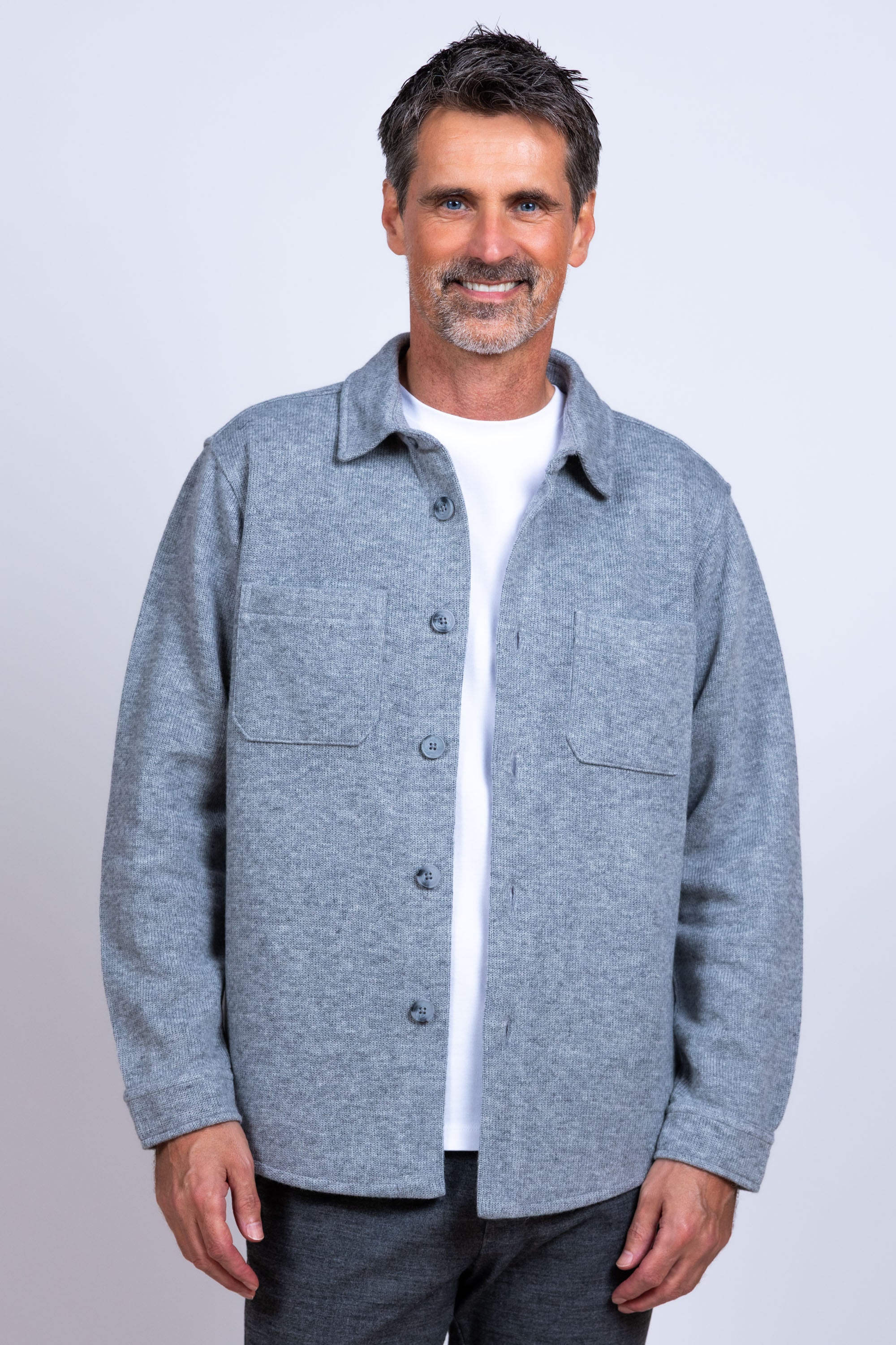 Jasje met knopen - Lichtgrijs