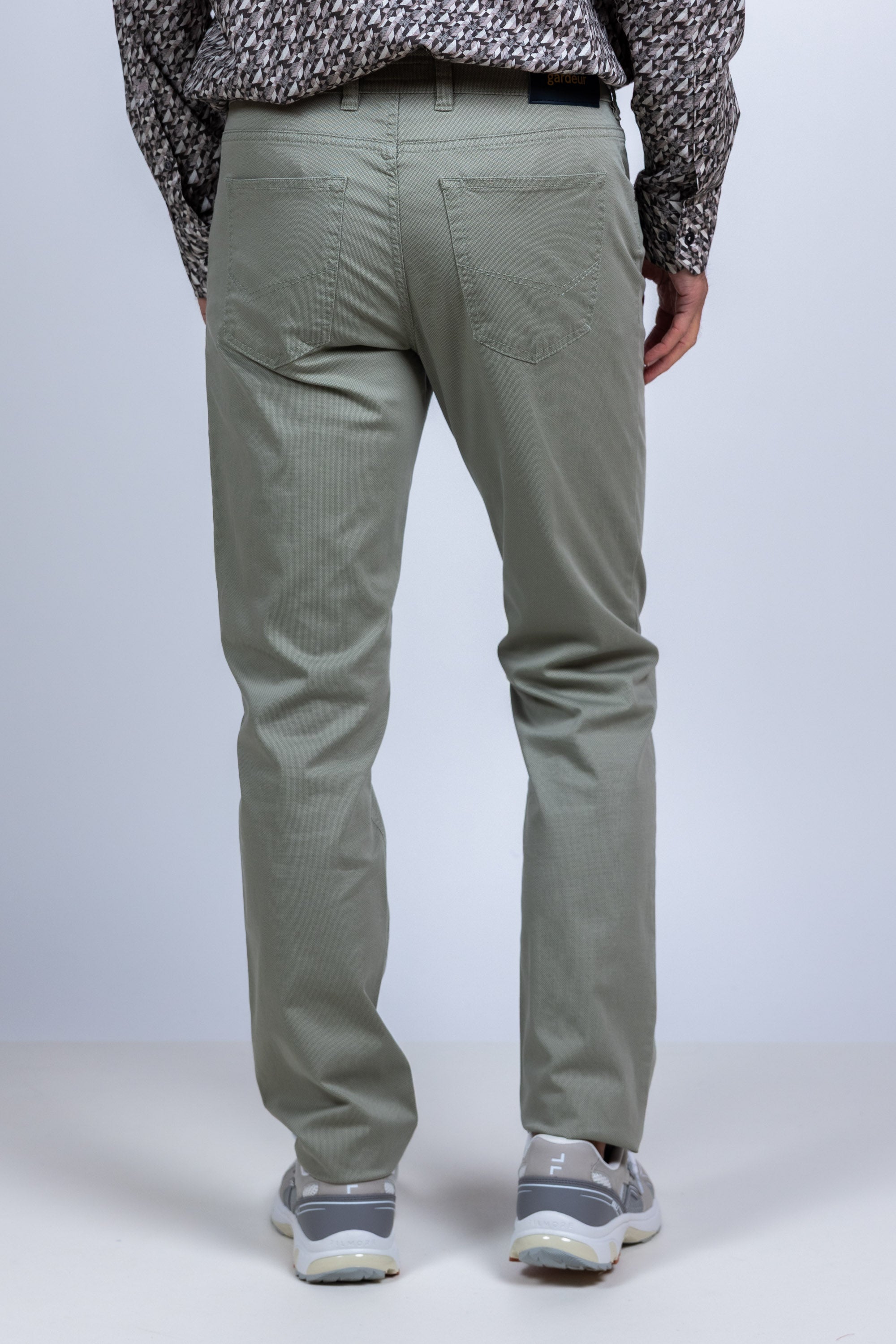 Broek met knoop- en ritssluiting - Khaki
