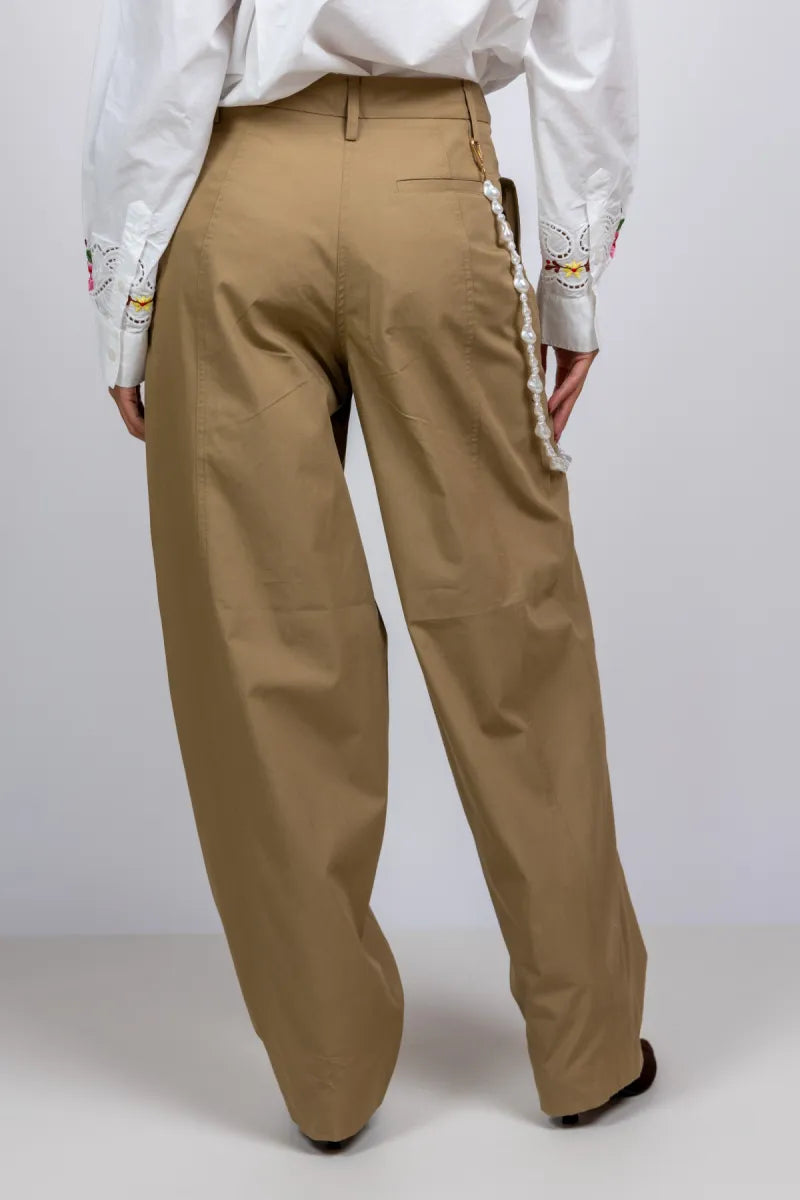 ESSENTIEL ANTWERP ESSENTIEL ANTWERP JESUIS Broek met plooien - Camel