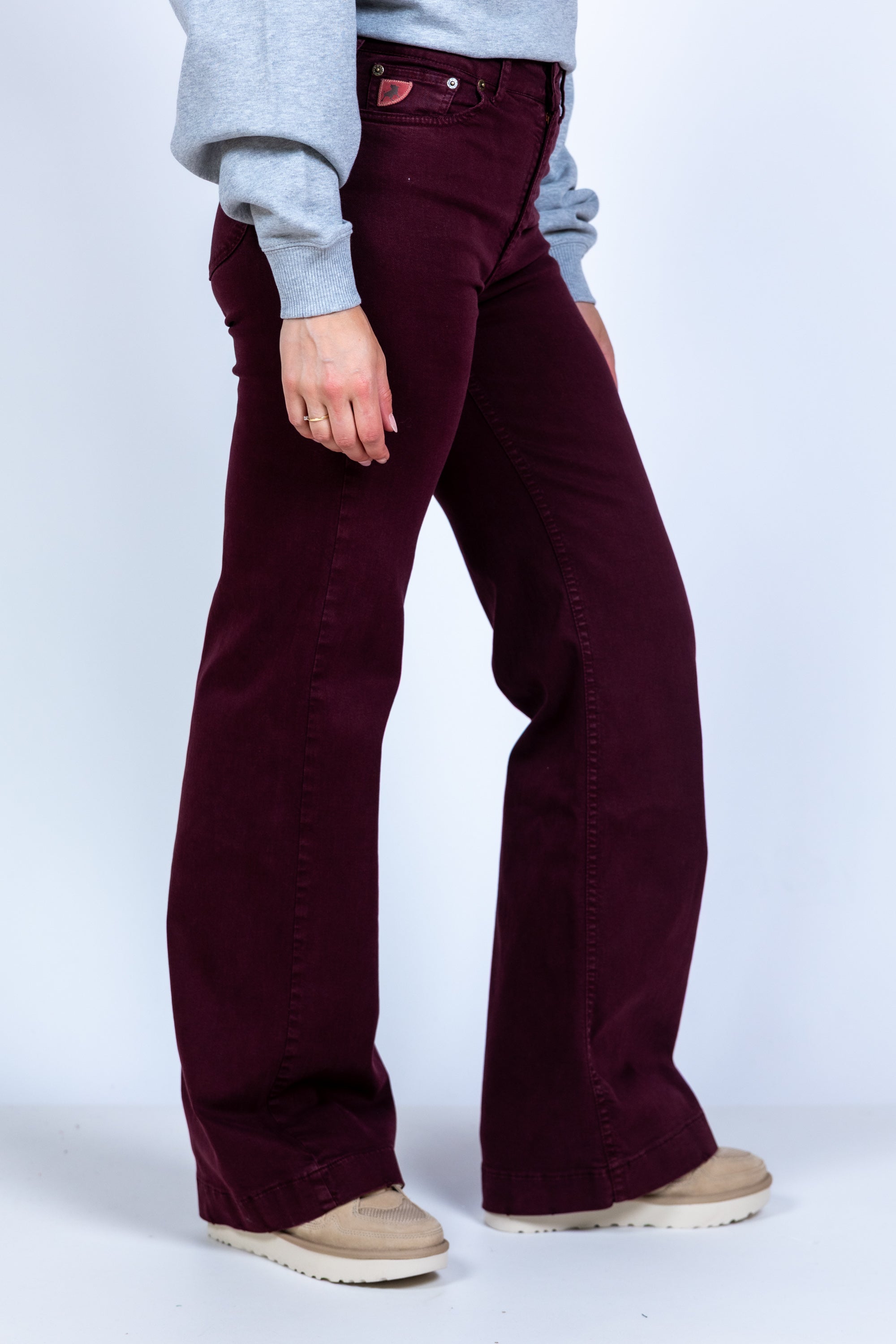 Broek met uitlopende pijpen - Donkerbordeaux
