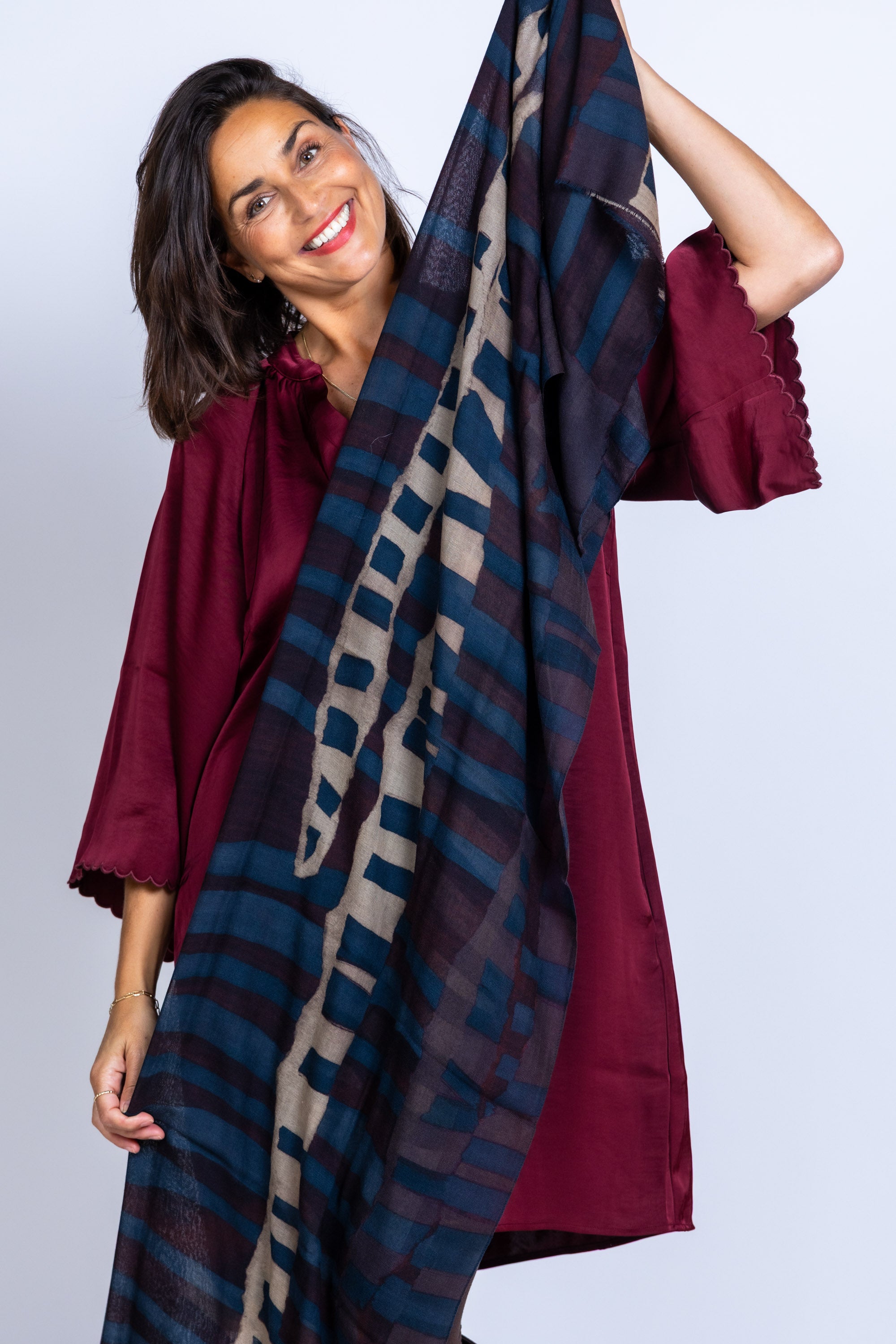 Lange sjaal met dessin - Bruin