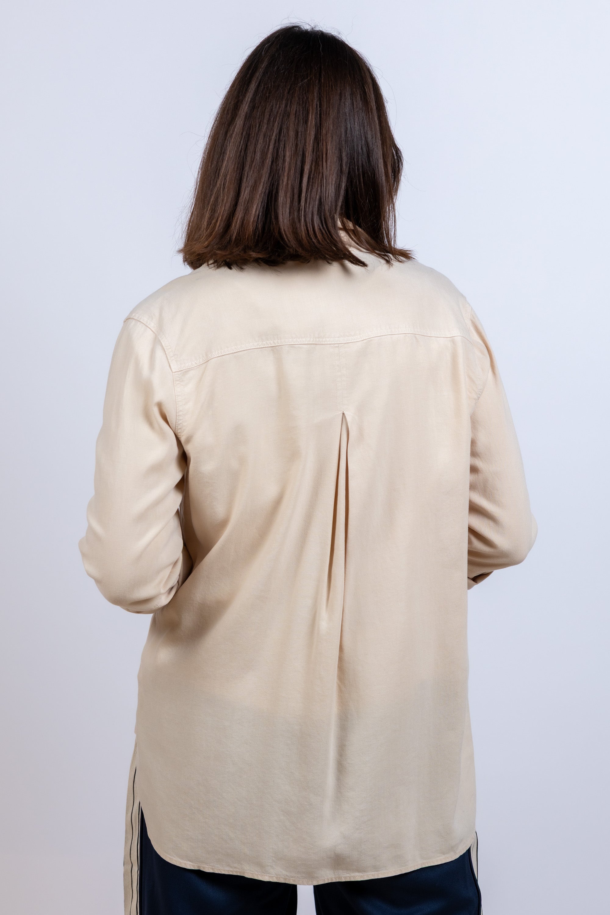Blouse met knopen - Ecru