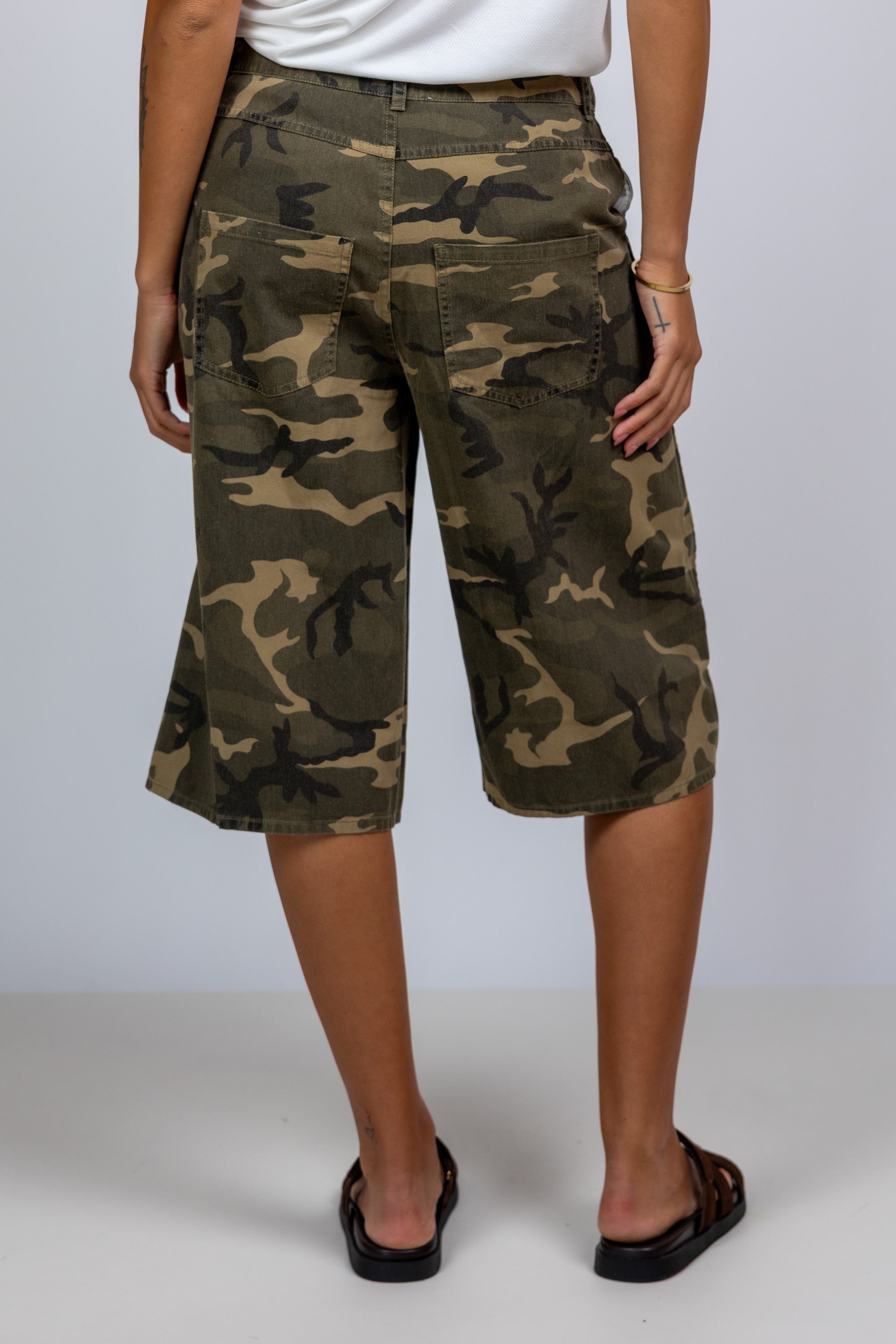 Bermuda met camouflageprint - Khaki