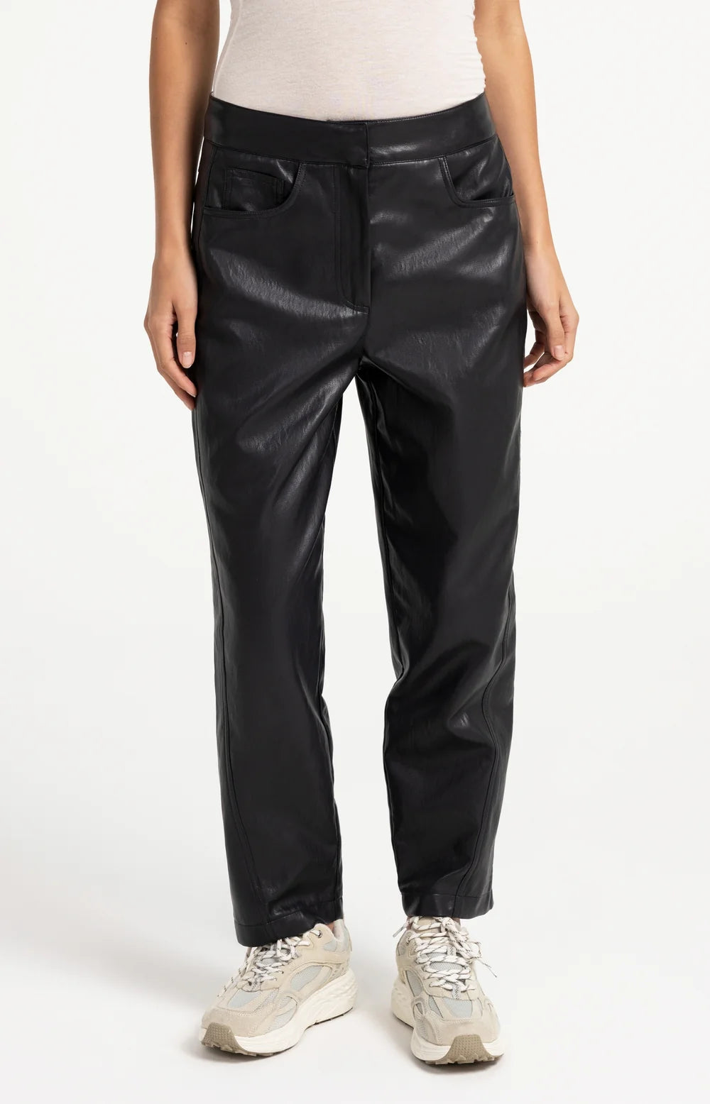 YAYA YAYA 01-309289-609 nearly black