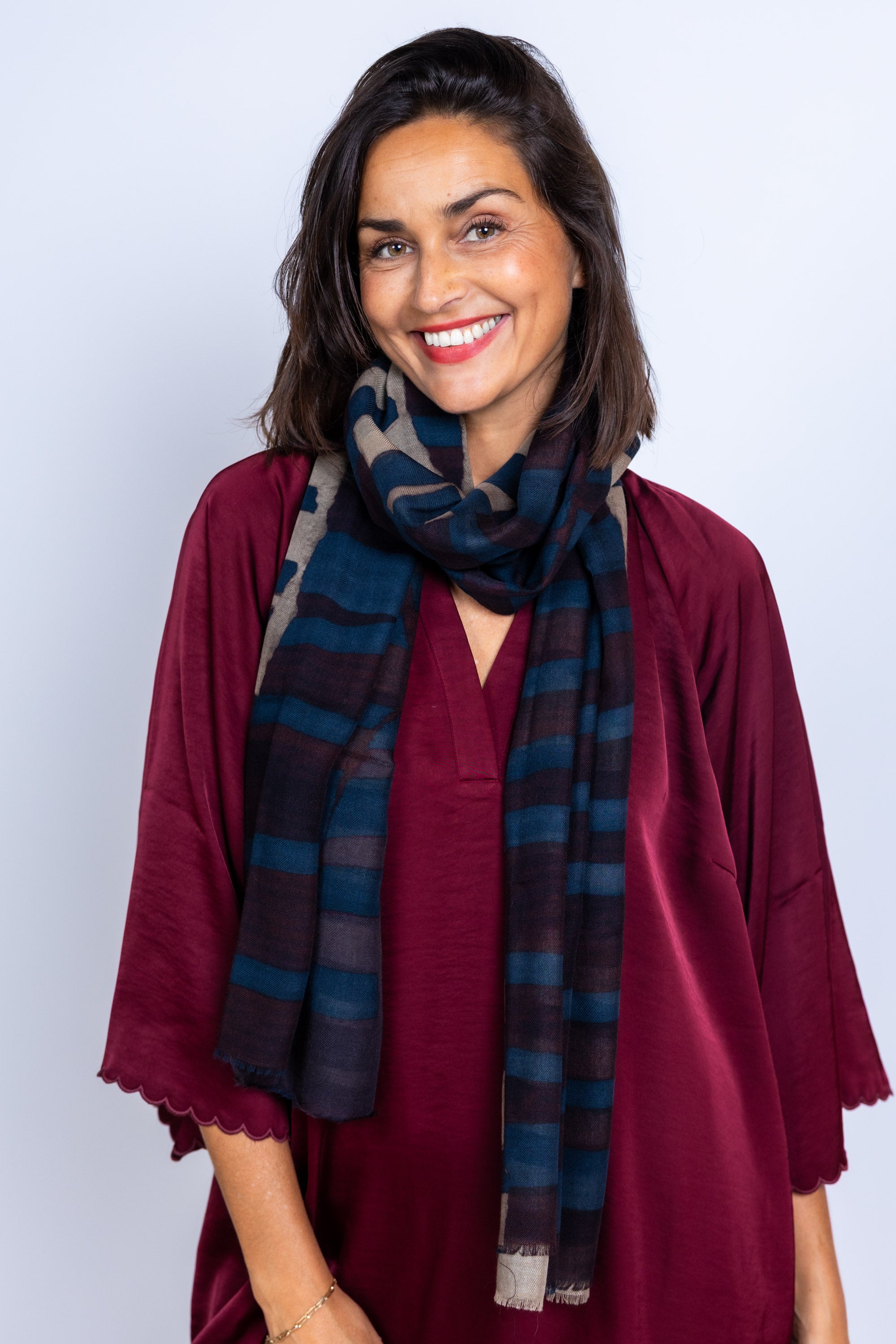 Lange sjaal met dessin - Bruin