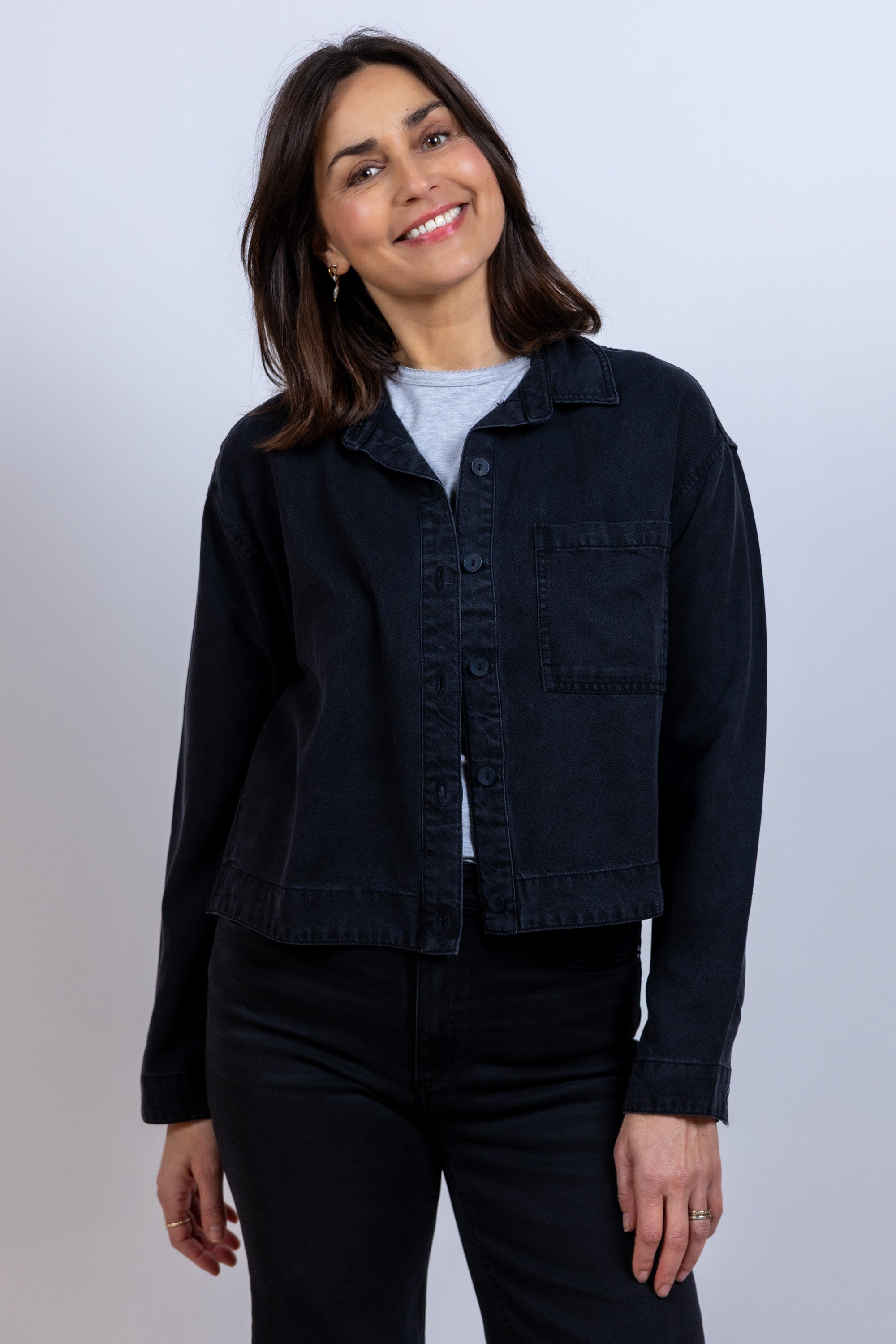 Jasje met knopen - Black denim