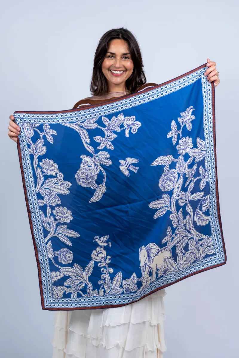 COMUNQUE Sjaal met print - Steenrood