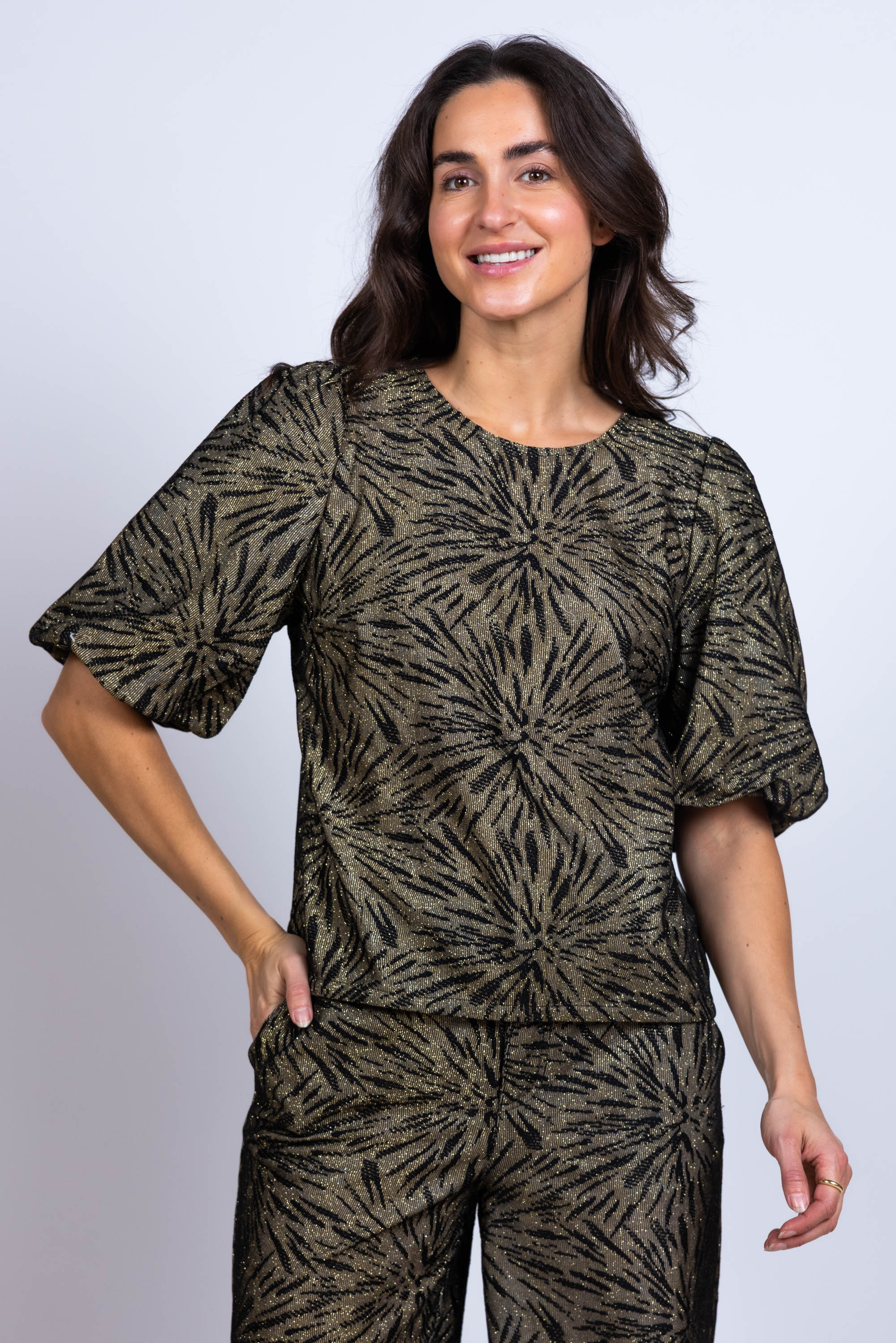 Top met pofmouwen - Goud