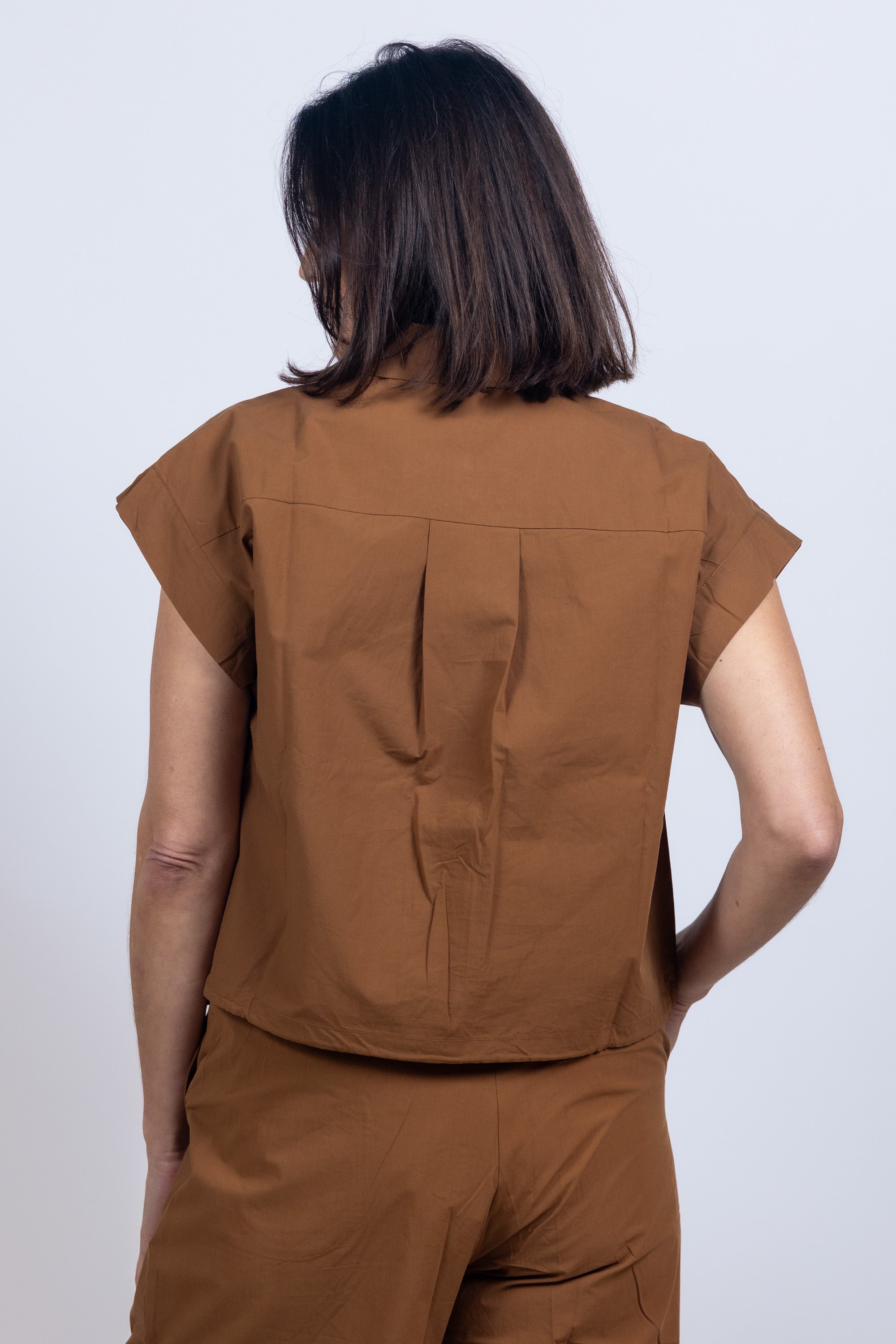 Blouse met knopen - Cognac