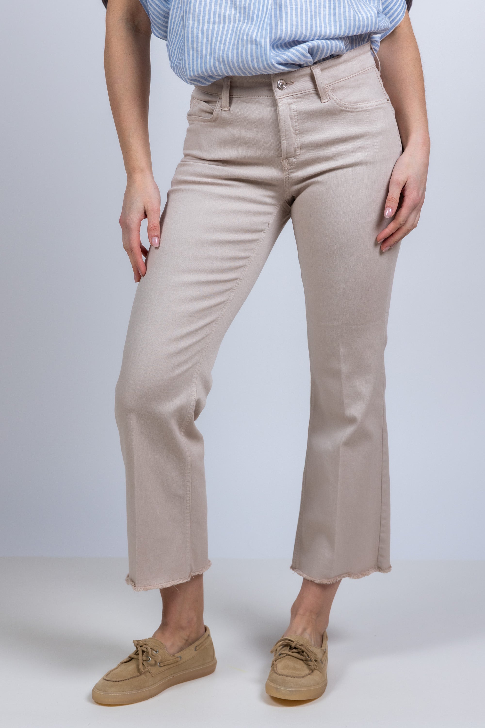 Broek met uitlopende pijpen - Beige