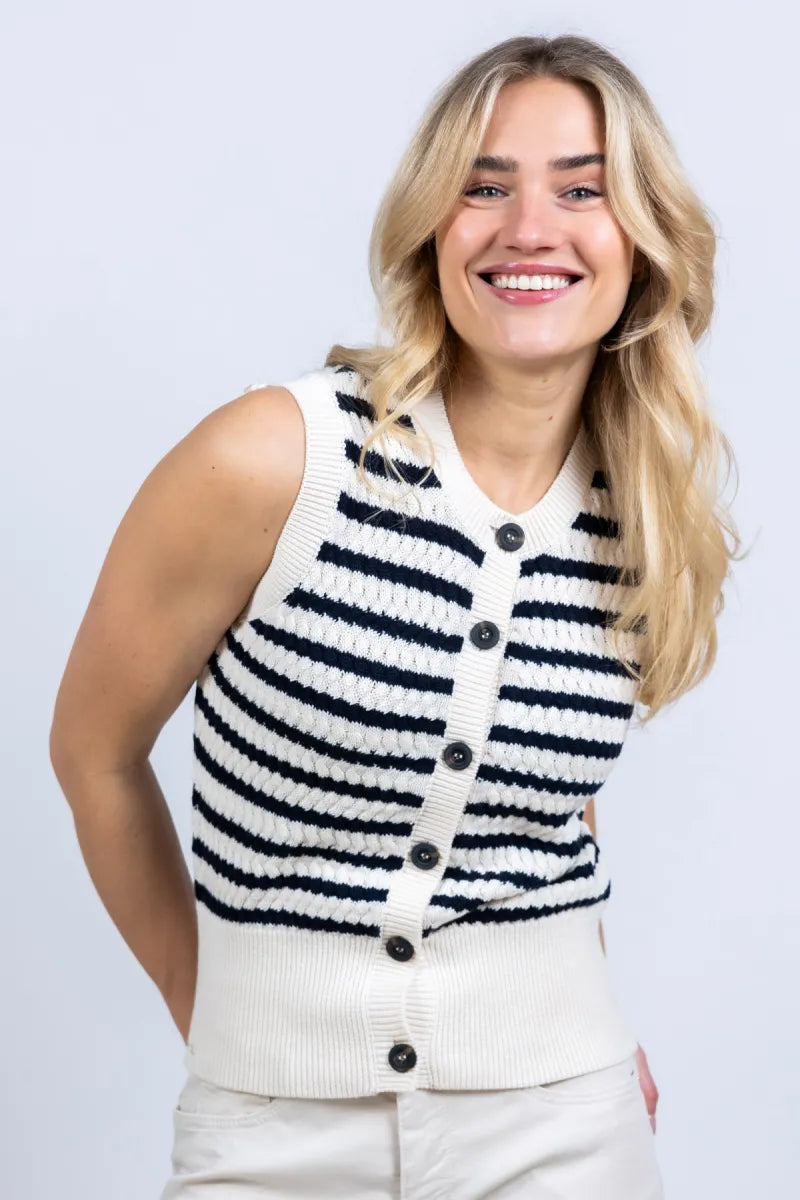 MODSTROM MODSTROM ULVA STRIPE TOP Gebreide spencer met knopen - Ecru
