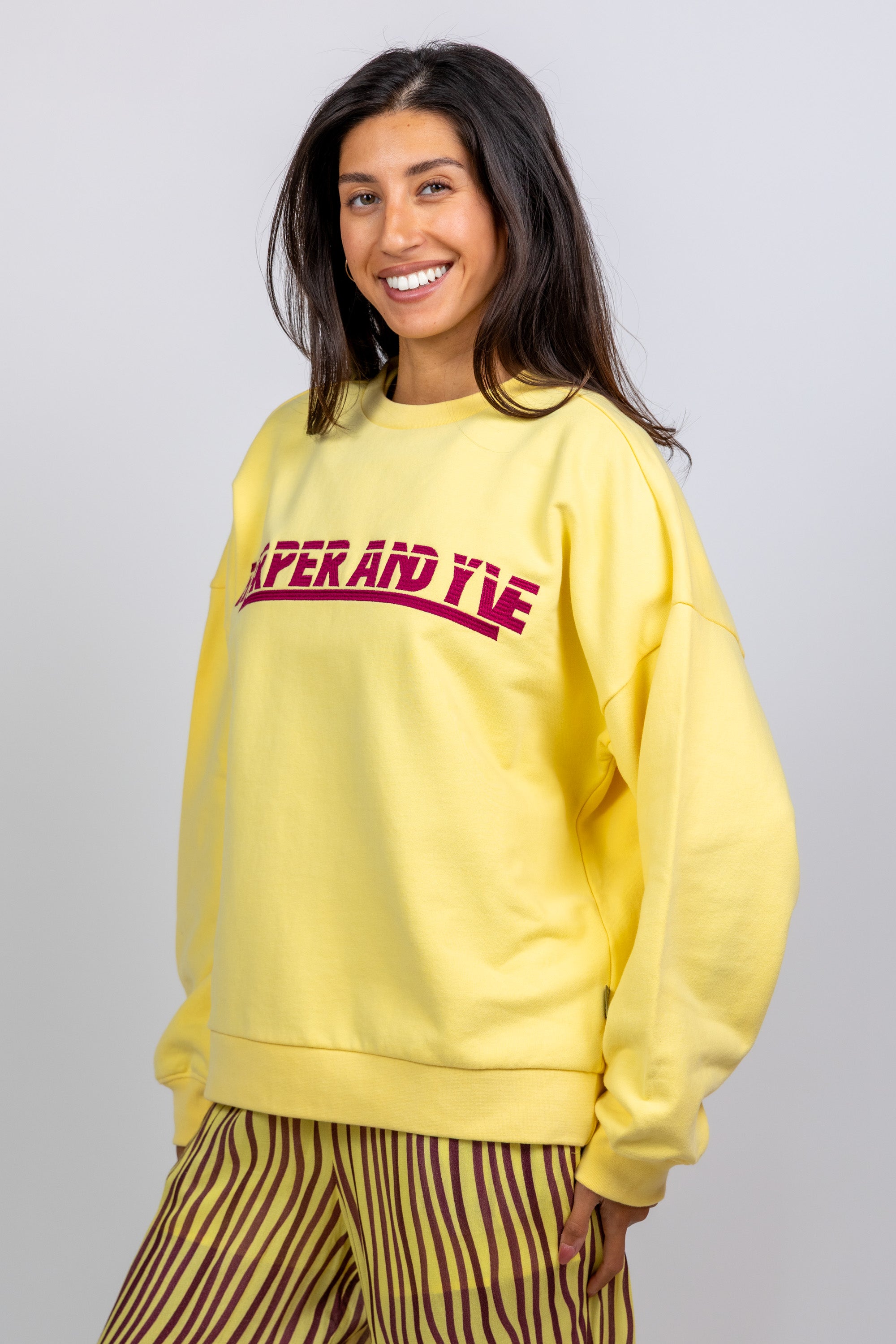 Sweater met print - Geel