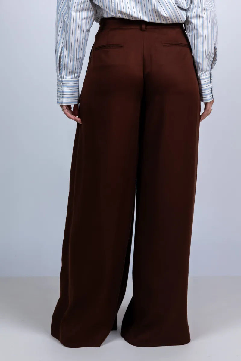 ESSENTIEL ANTWERP ESSENTIEL ANTWERP JUSTICIA Wijde pantalon - Bruin