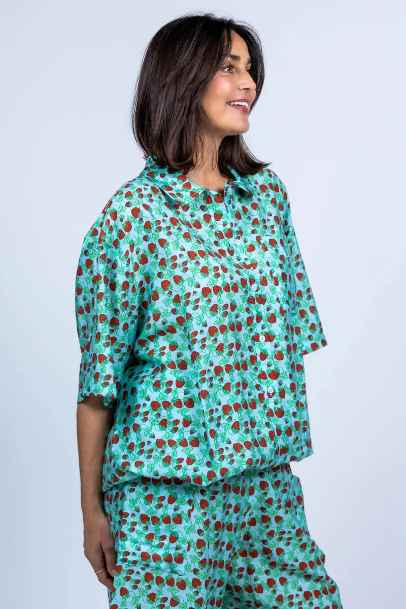 AMERICAN VINTAGE AMERICAN VINTAGE ZIV 06 Blouse met aardbeienprint - Bleu