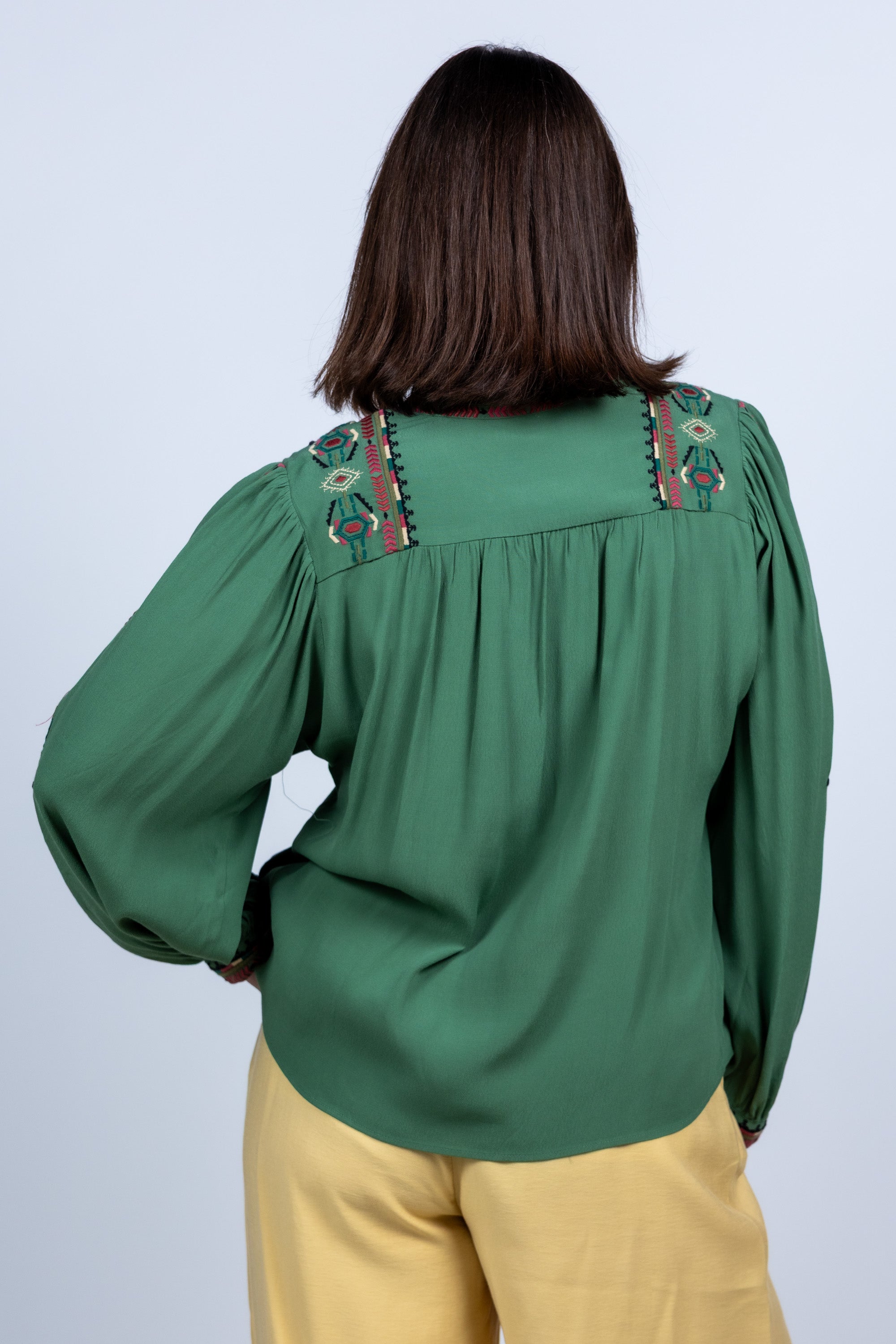 Blouse met borduursels - Mint