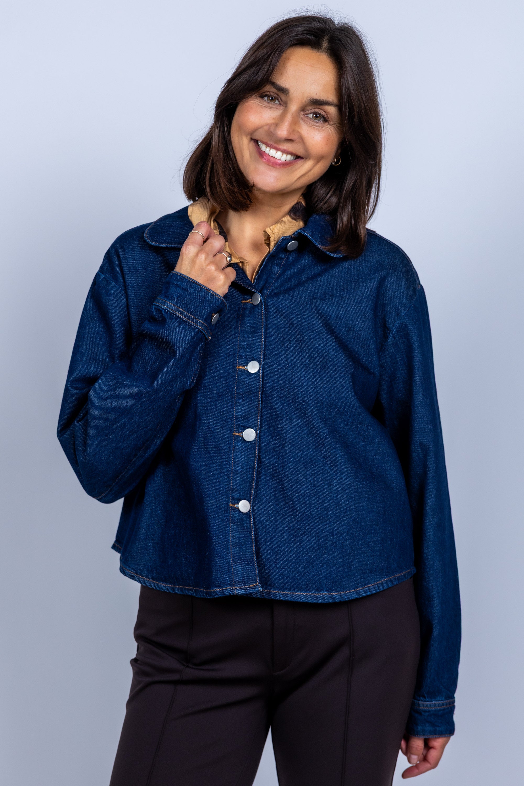 Jasje met knopen - Jeans