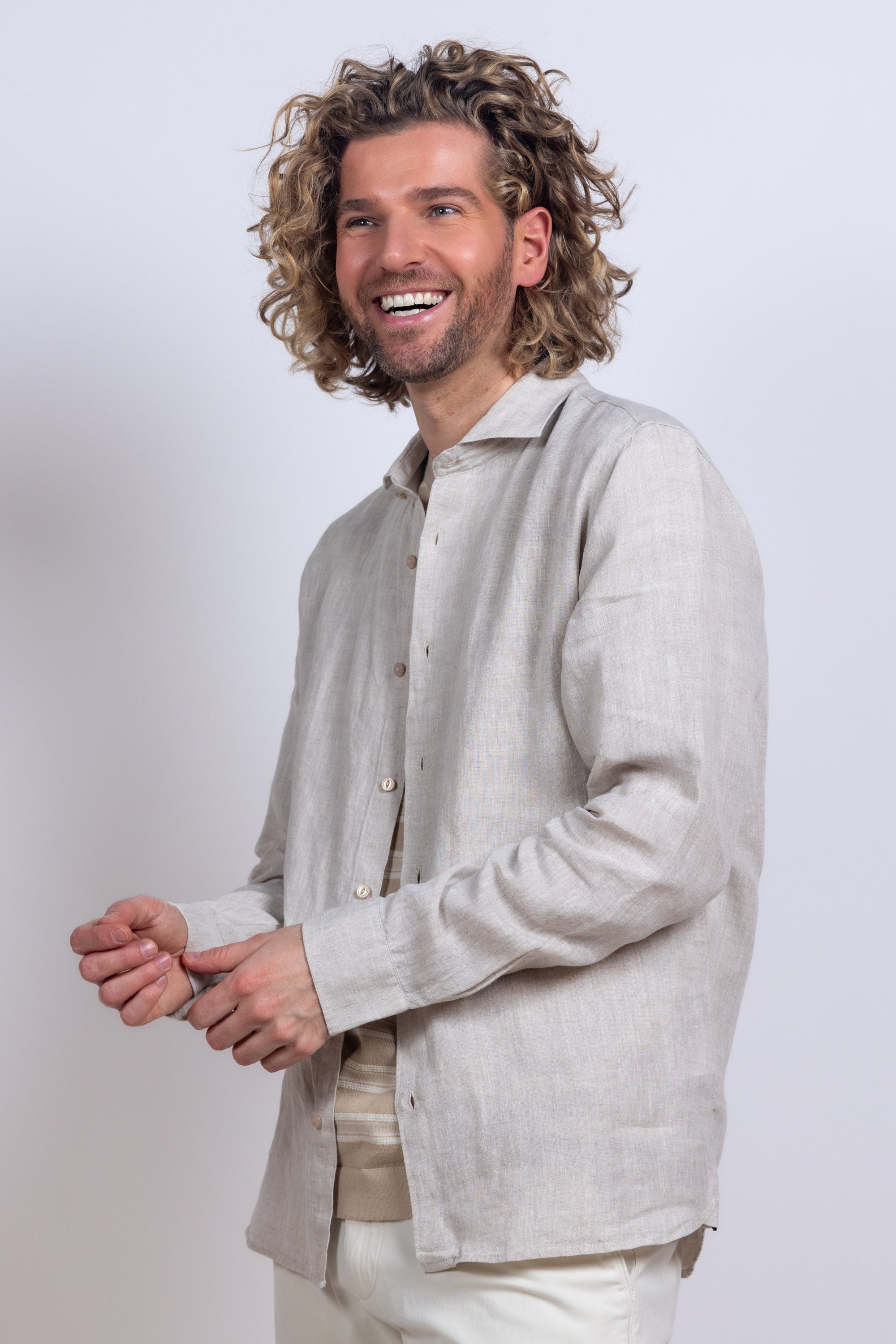 Shirt met knopen - Licht taupe