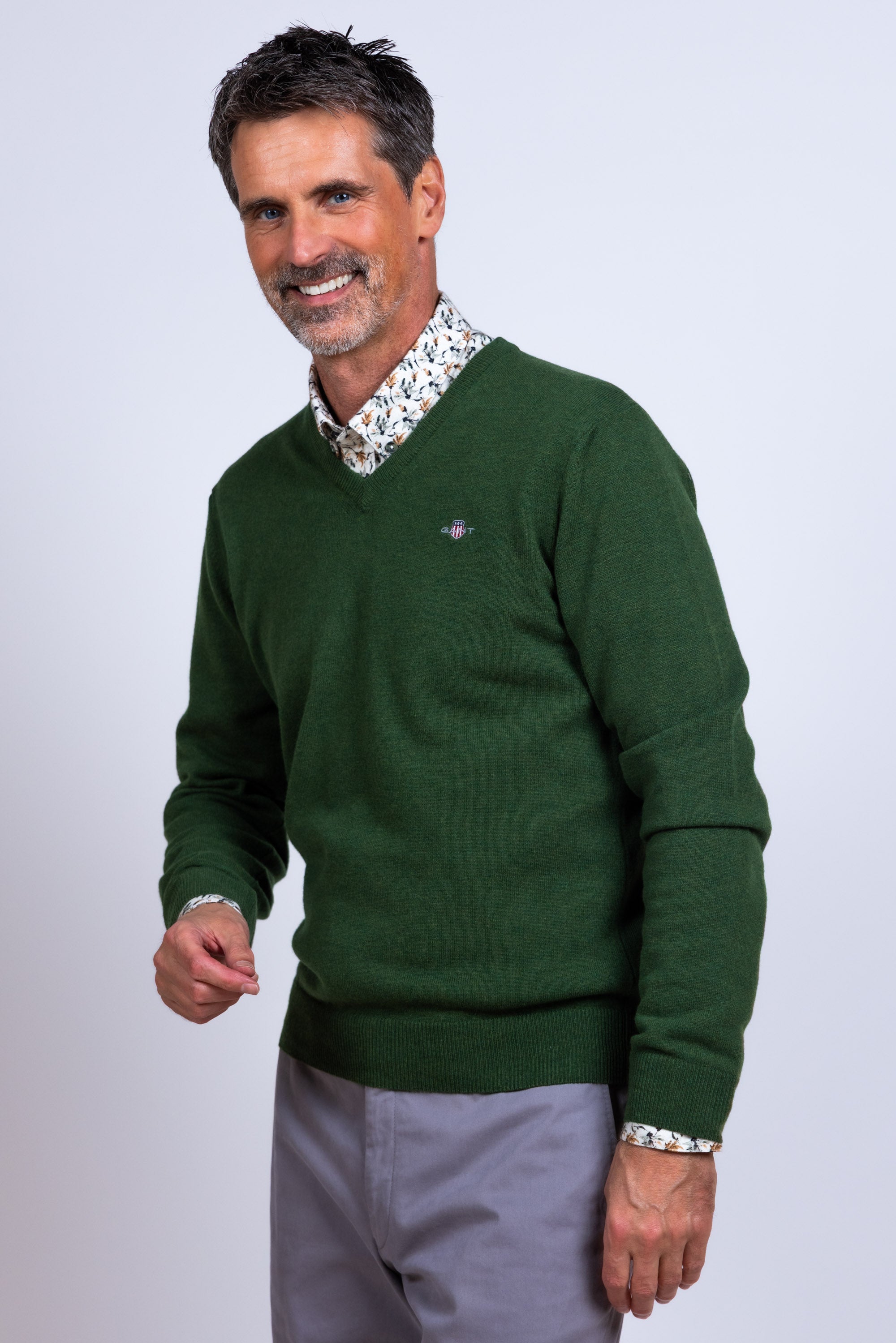 Trui met v-hals - Olijfgroen