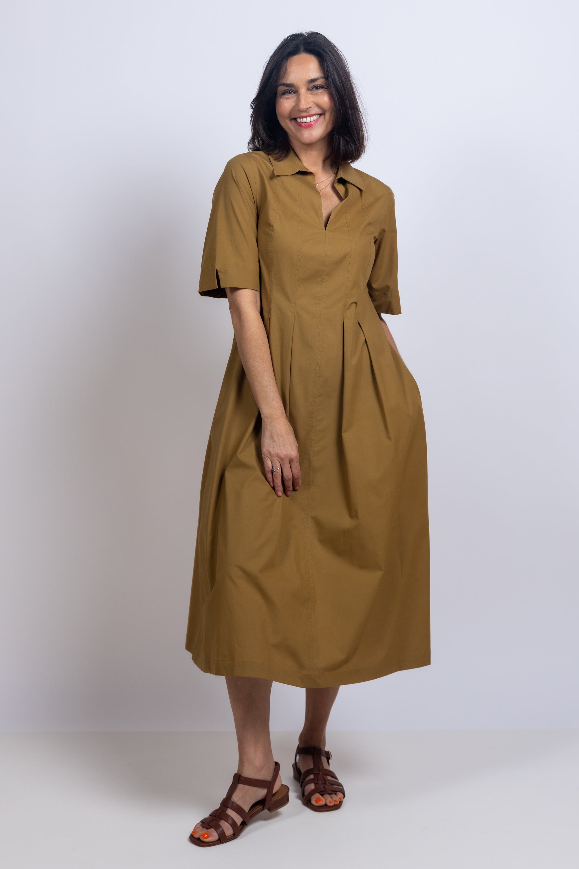 Jurk met kraag - Bronsbruin