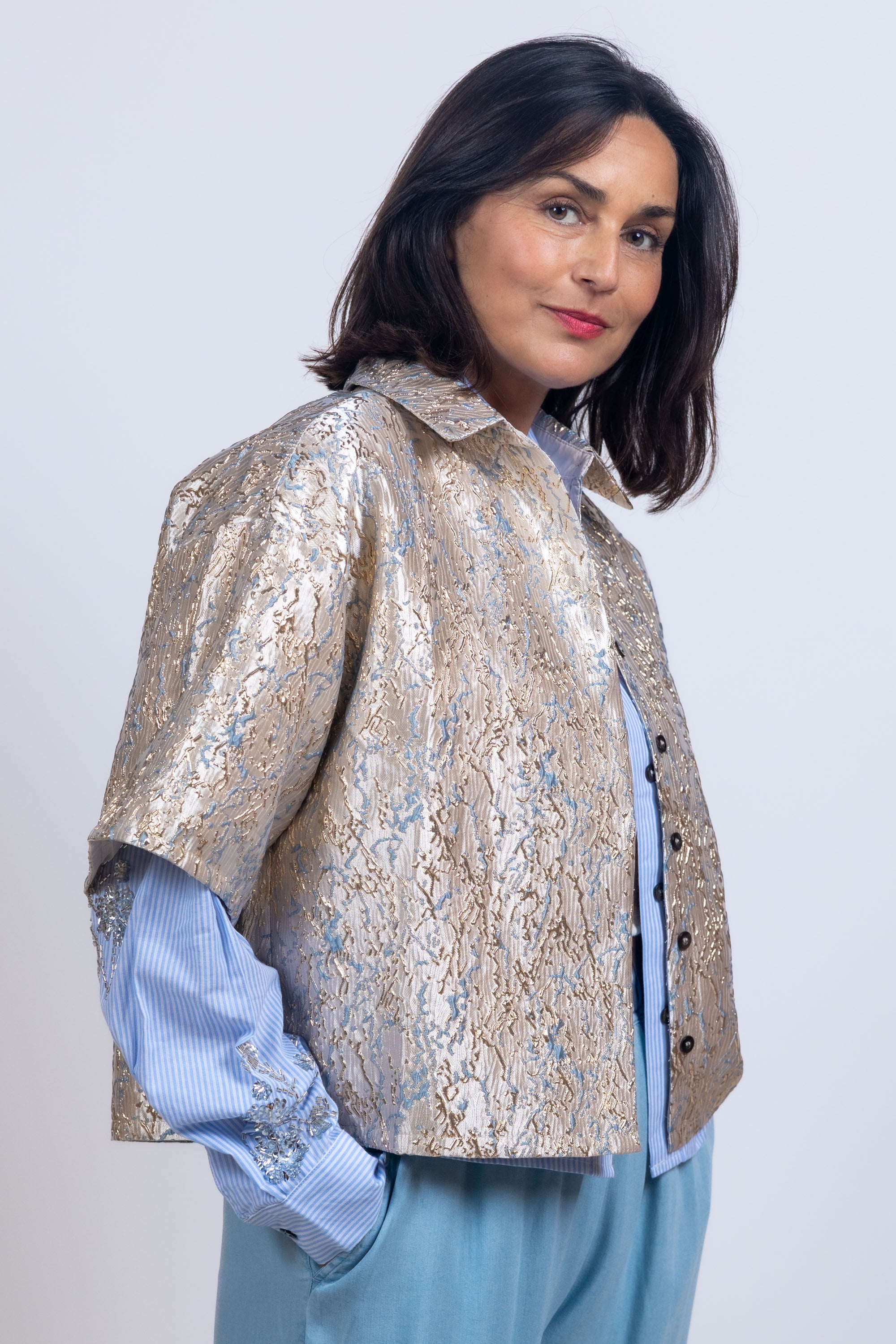 Jasje met knopen - Goud