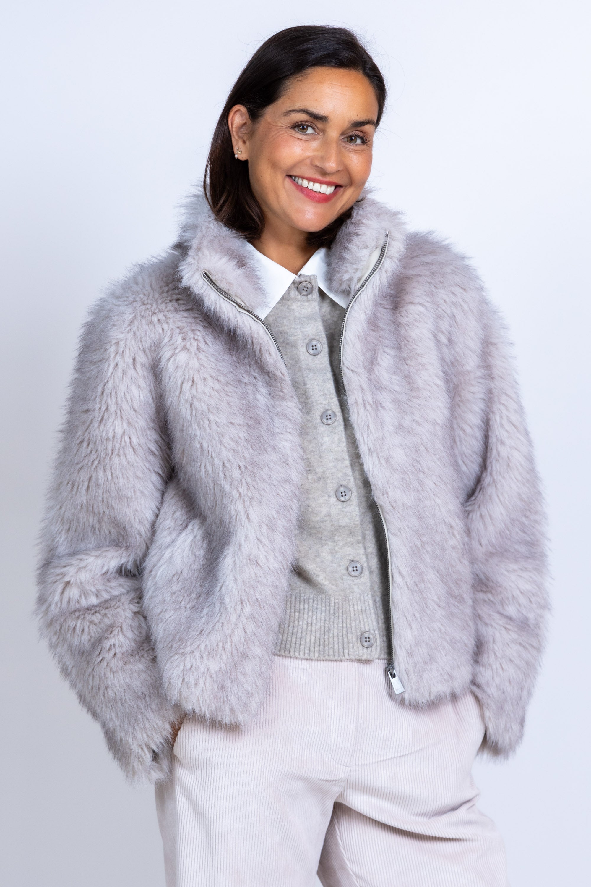 Fluffy jasje - Licht taupe