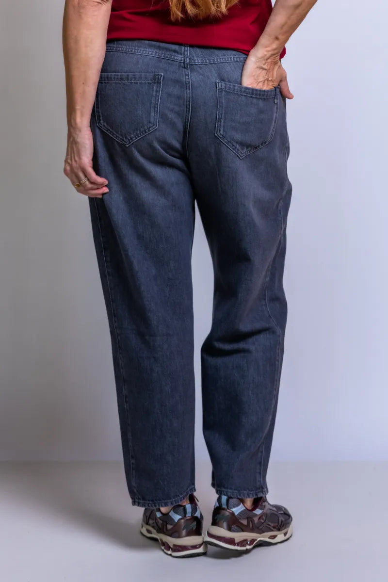 RINALDI, M./PERSONA RINALDI, M./PERSONA CASTA antradenim
