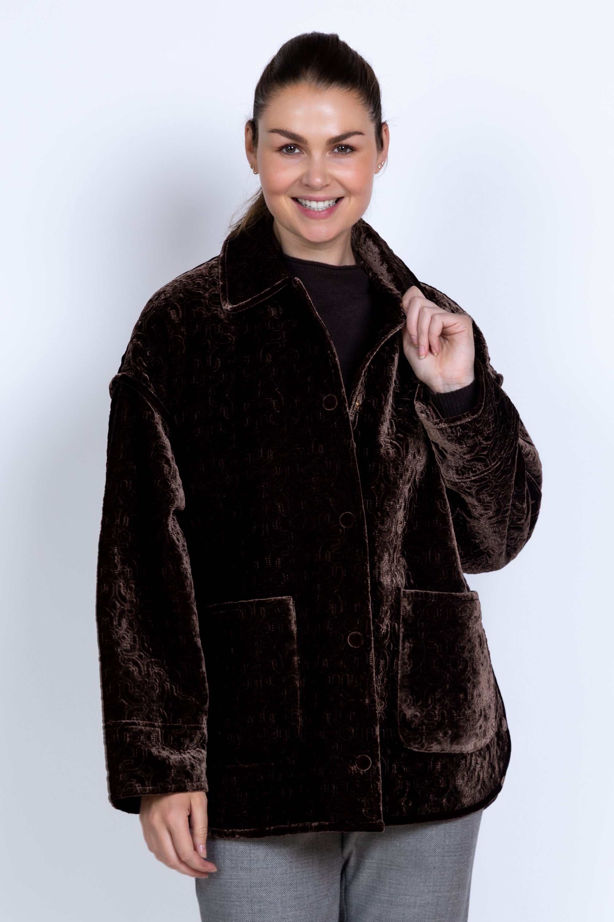 Jasje met knopen - Bruin