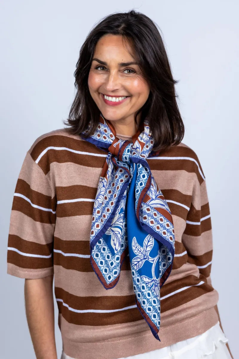 COMUNQUE Sjaal met print - Steenrood
