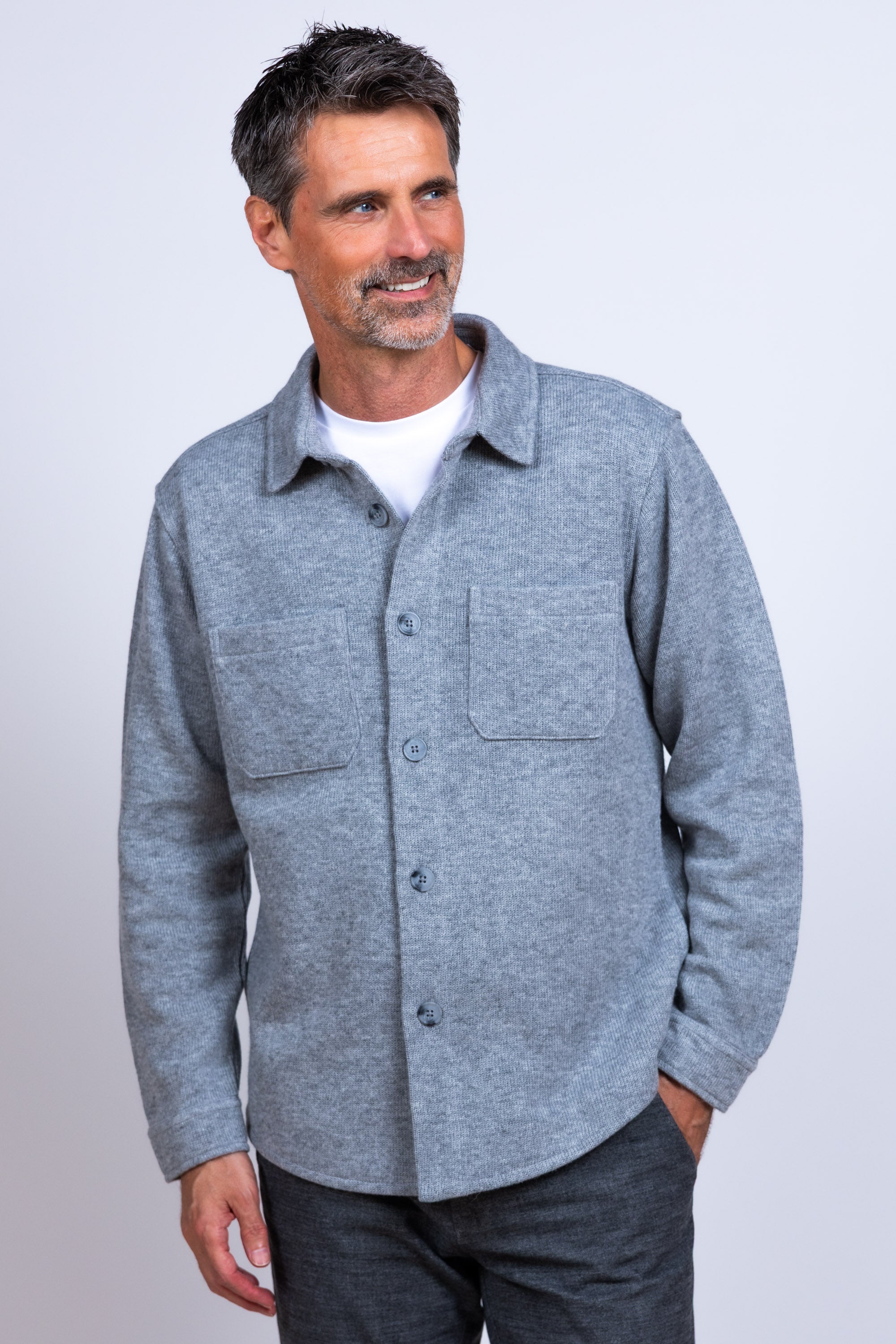 Jasje met knopen - Lichtgrijs