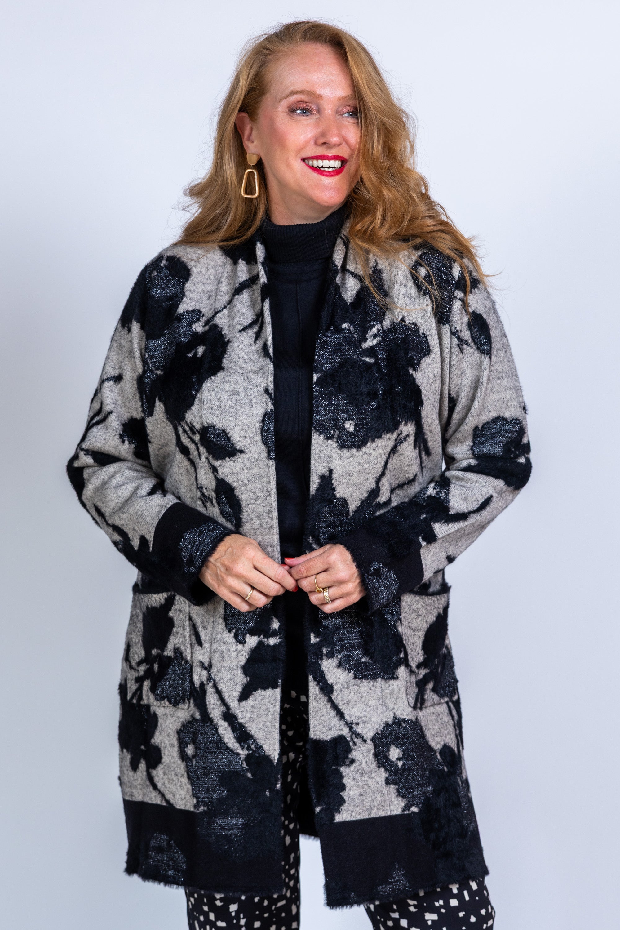 Jasje met bloemenprint - Licht taupe