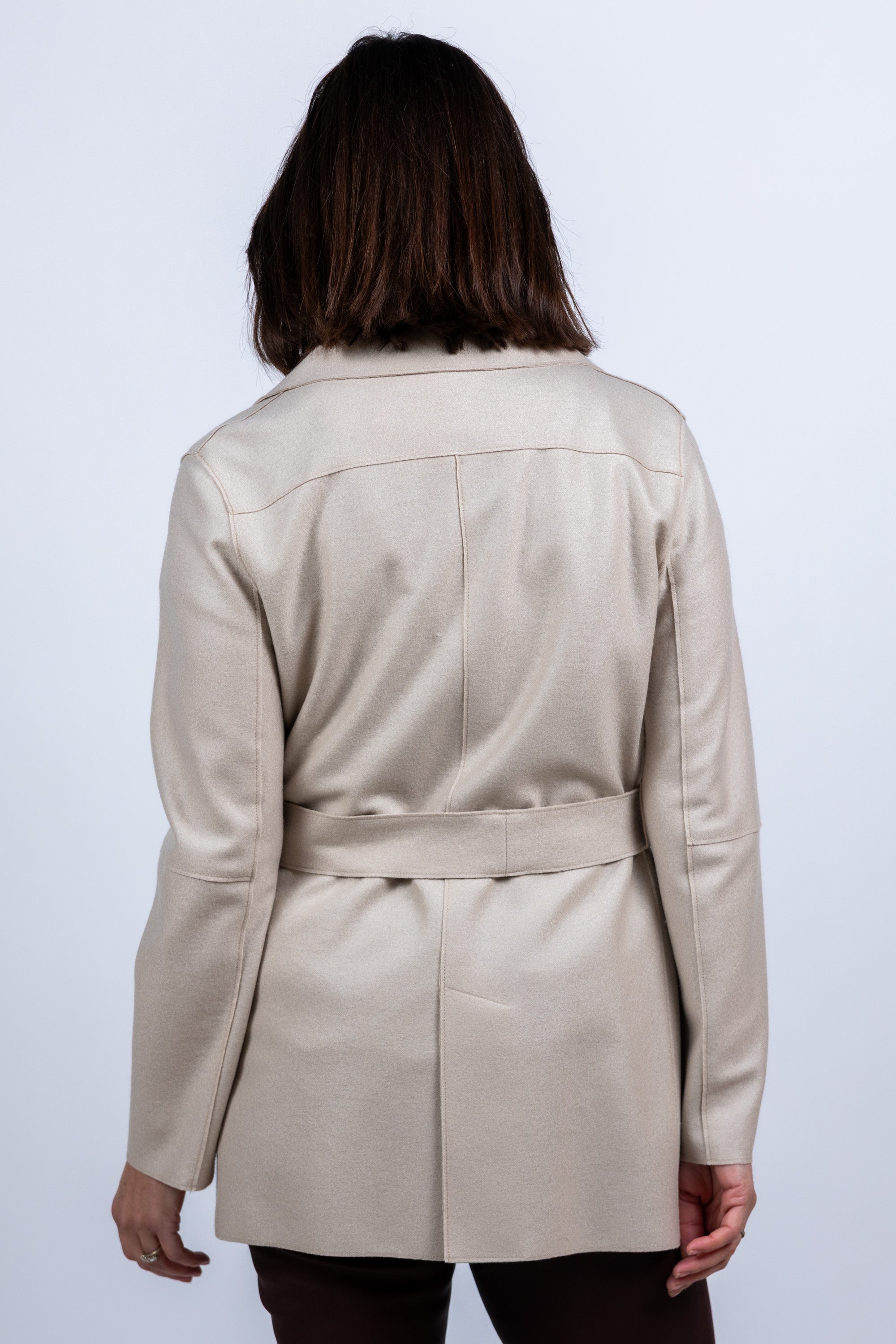 Jasje met ceintuur - Beige