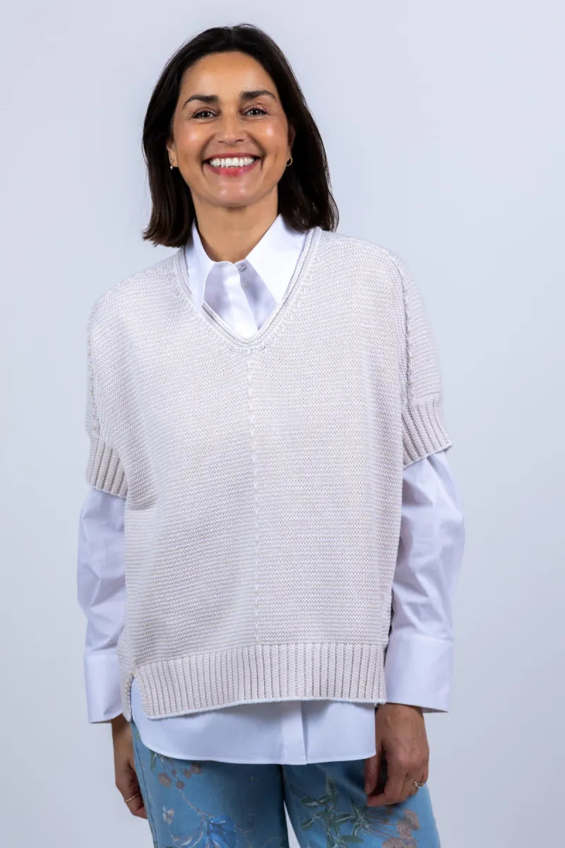 REPEAT REPEAT 401154 Gebreide trui met V-hals - Beige
